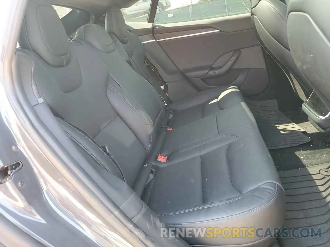 10 fotografías del automóvil dañado 5YJSA1E53PF516834 TESLA MODEL S 2023