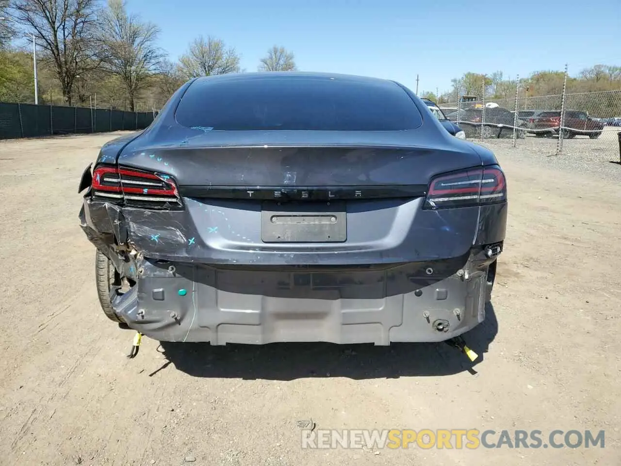 6 fotografías del automóvil dañado 5YJSA1E53PF516834 TESLA MODEL S 2023