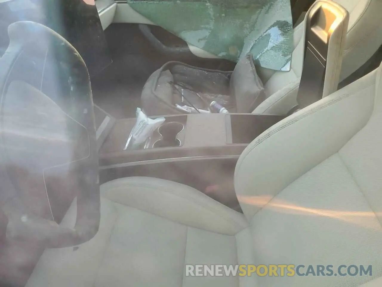 7 fotografías del automóvil dañado 5YJSA1E53PF521709 TESLA MODEL S 2023