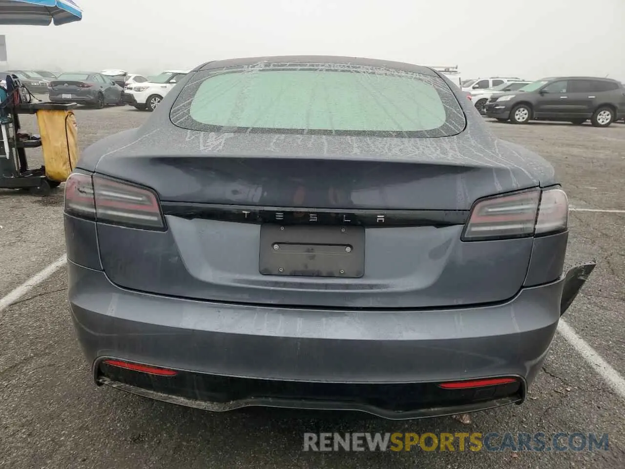 6 fotografías del automóvil dañado 5YJSA1E53PF522312 TESLA MODEL S 2023