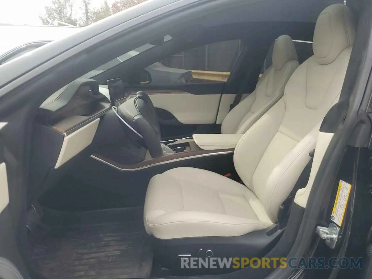 7 fotografías del automóvil dañado 5YJSA1E53PF525744 TESLA MODEL S 2023