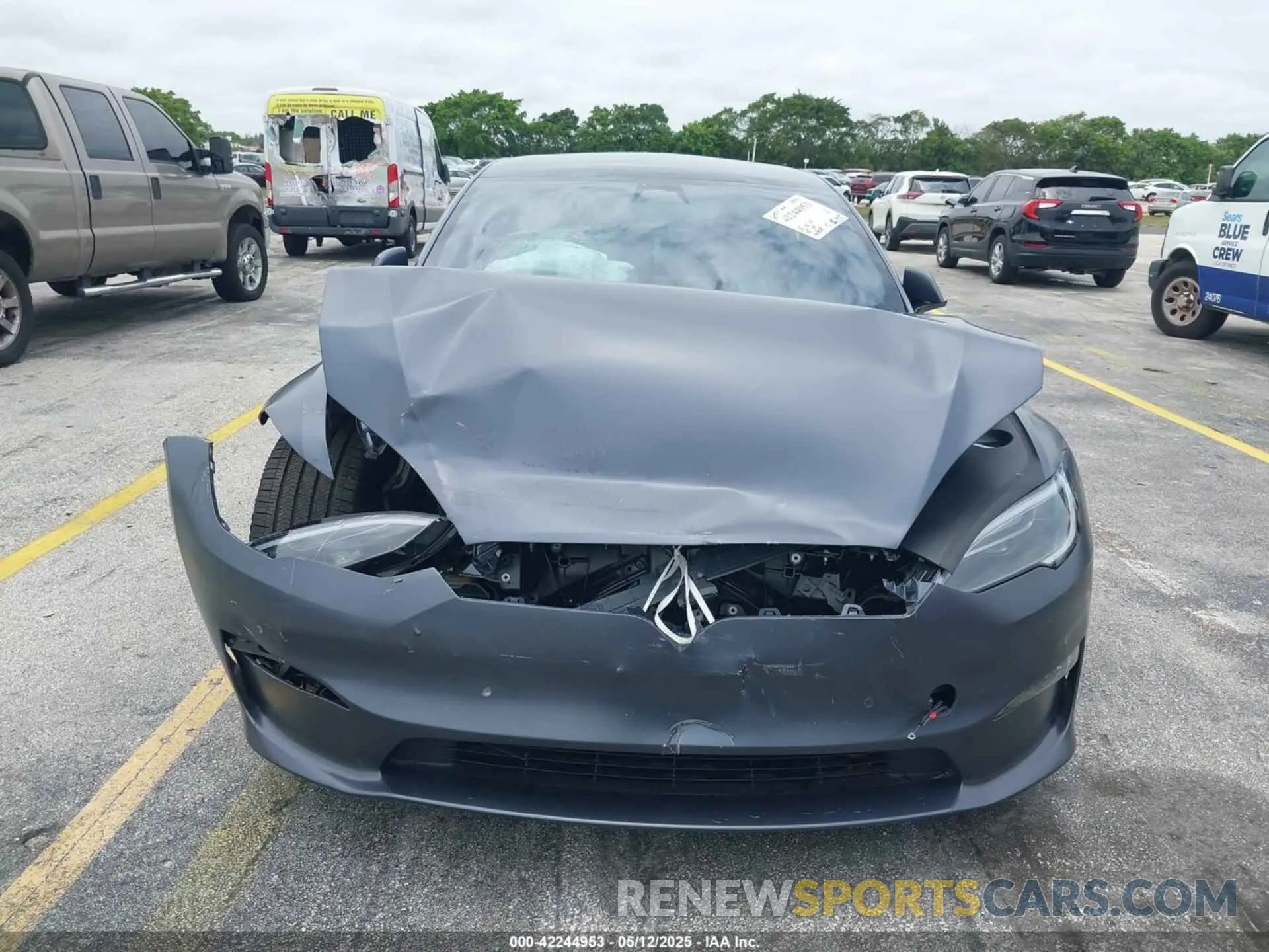 6 fotografías del automóvil dañado 5YJSA1E54PF501565 TESLA MODEL S 2023