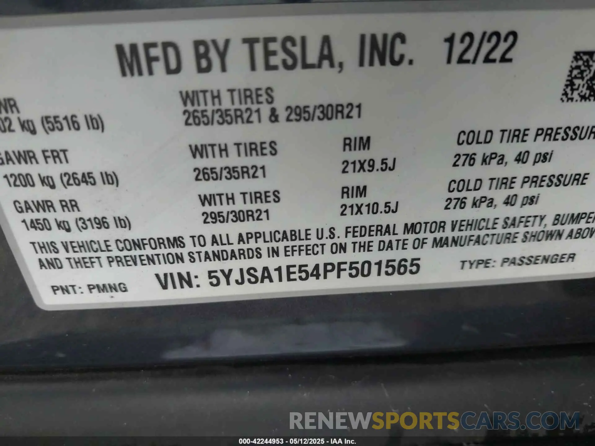 9 fotografías del automóvil dañado 5YJSA1E54PF501565 TESLA MODEL S 2023