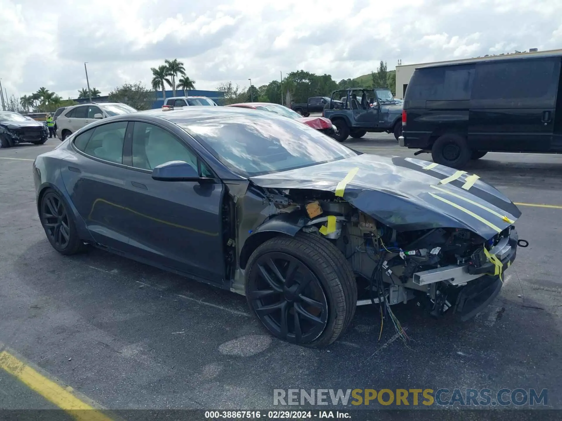 1 fotografías del automóvil dañado 5YJSA1E54PF521783 TESLA MODEL S 2023