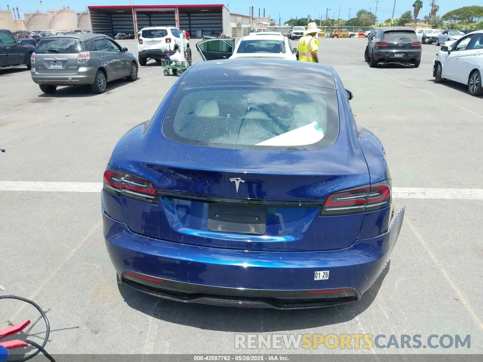 14 fotografías del automóvil dañado 5YJSA1E56PF500871 TESLA MODEL S 2023