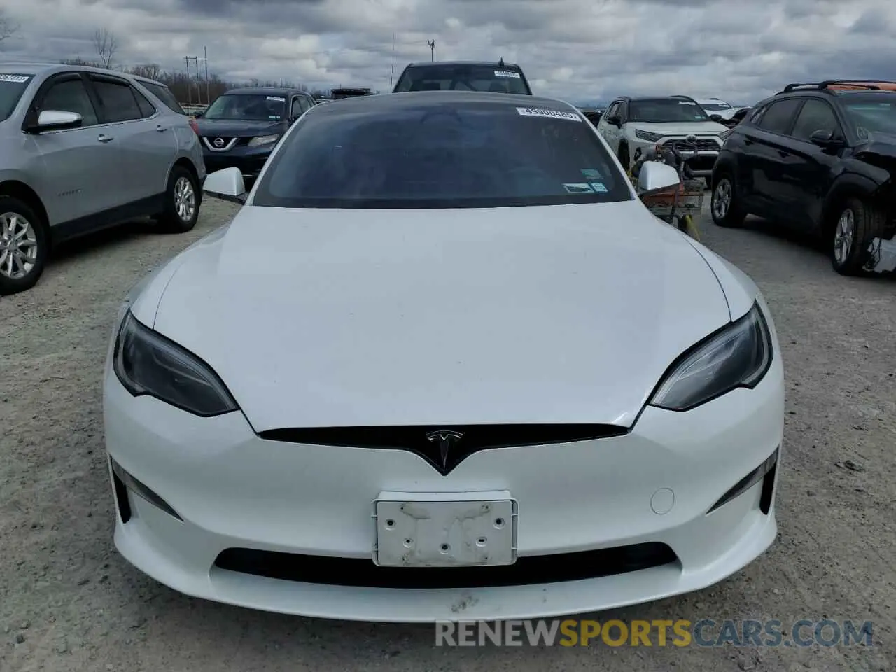 5 fotografías del automóvil dañado 5YJSA1E56PF510851 TESLA MODEL S 2023