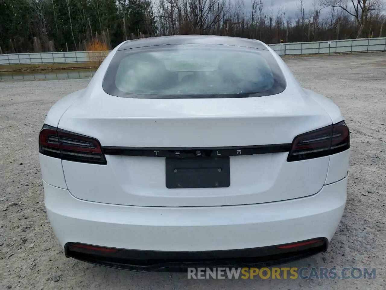 6 fotografías del automóvil dañado 5YJSA1E56PF510851 TESLA MODEL S 2023