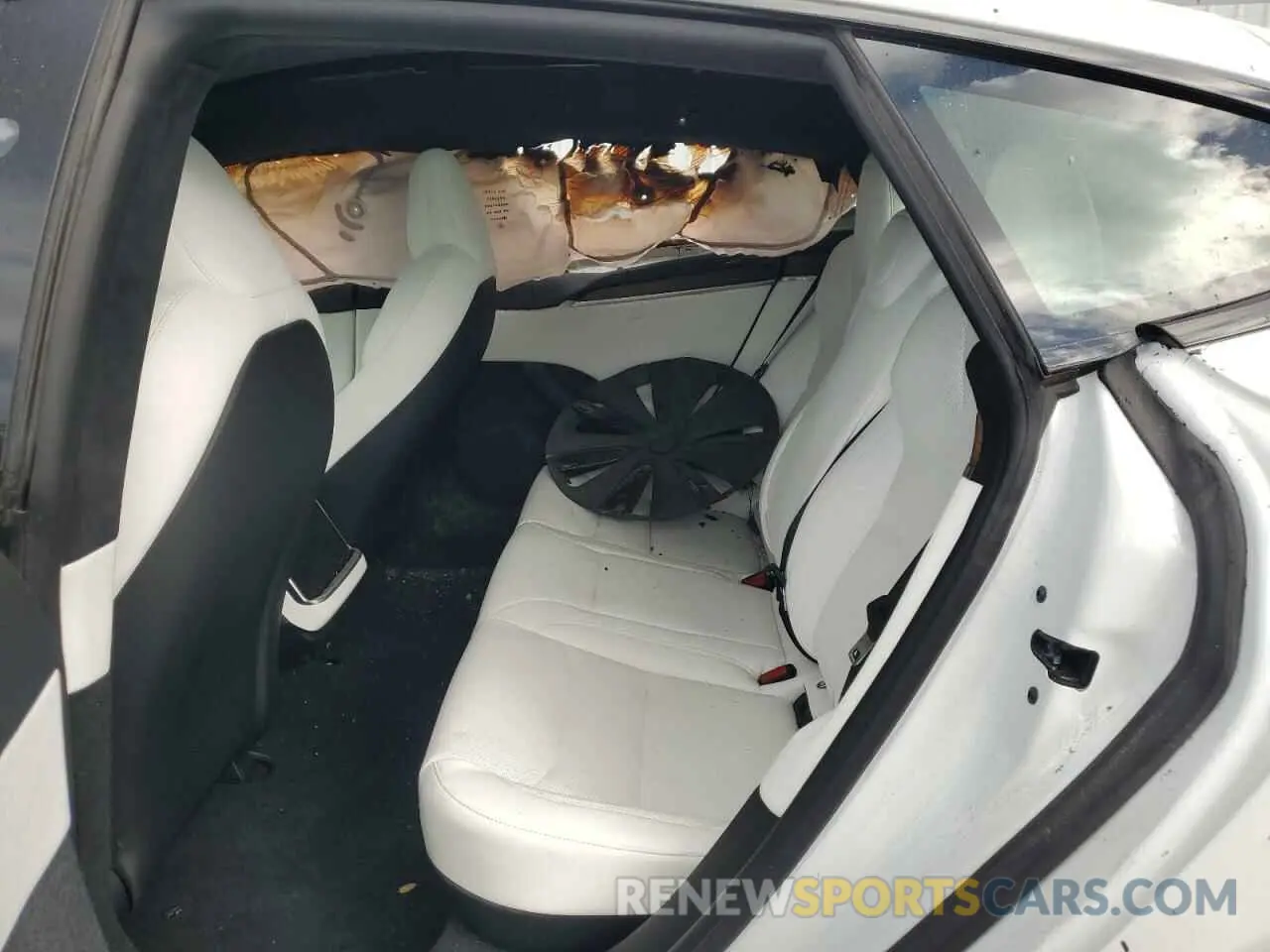 10 fotografías del automóvil dañado 5YJSA1E56PF511207 TESLA MODEL S 2023