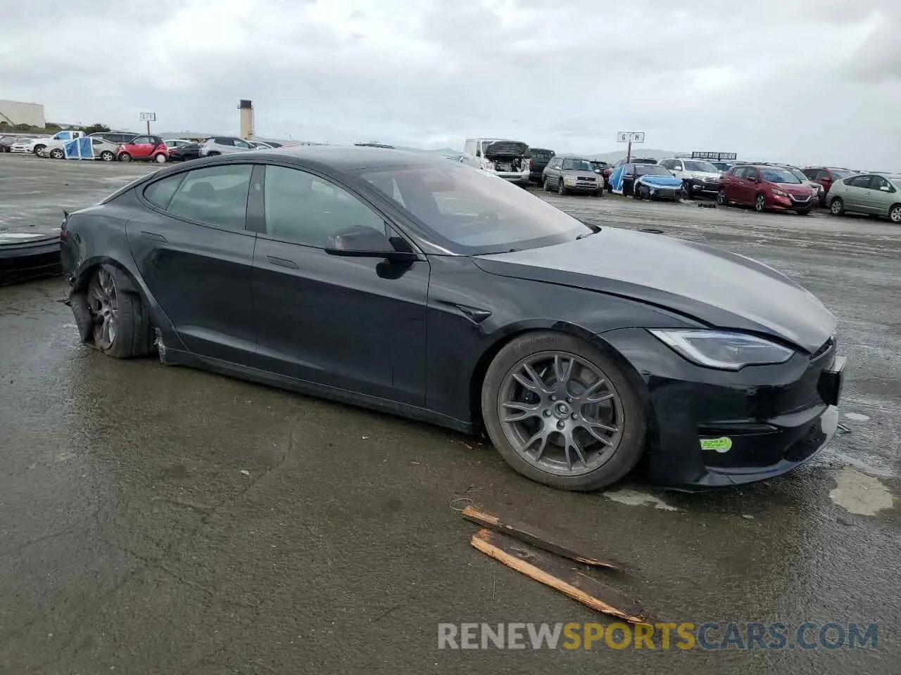 4 fotografías del automóvil dañado 5YJSA1E56PF517539 TESLA MODEL S 2023