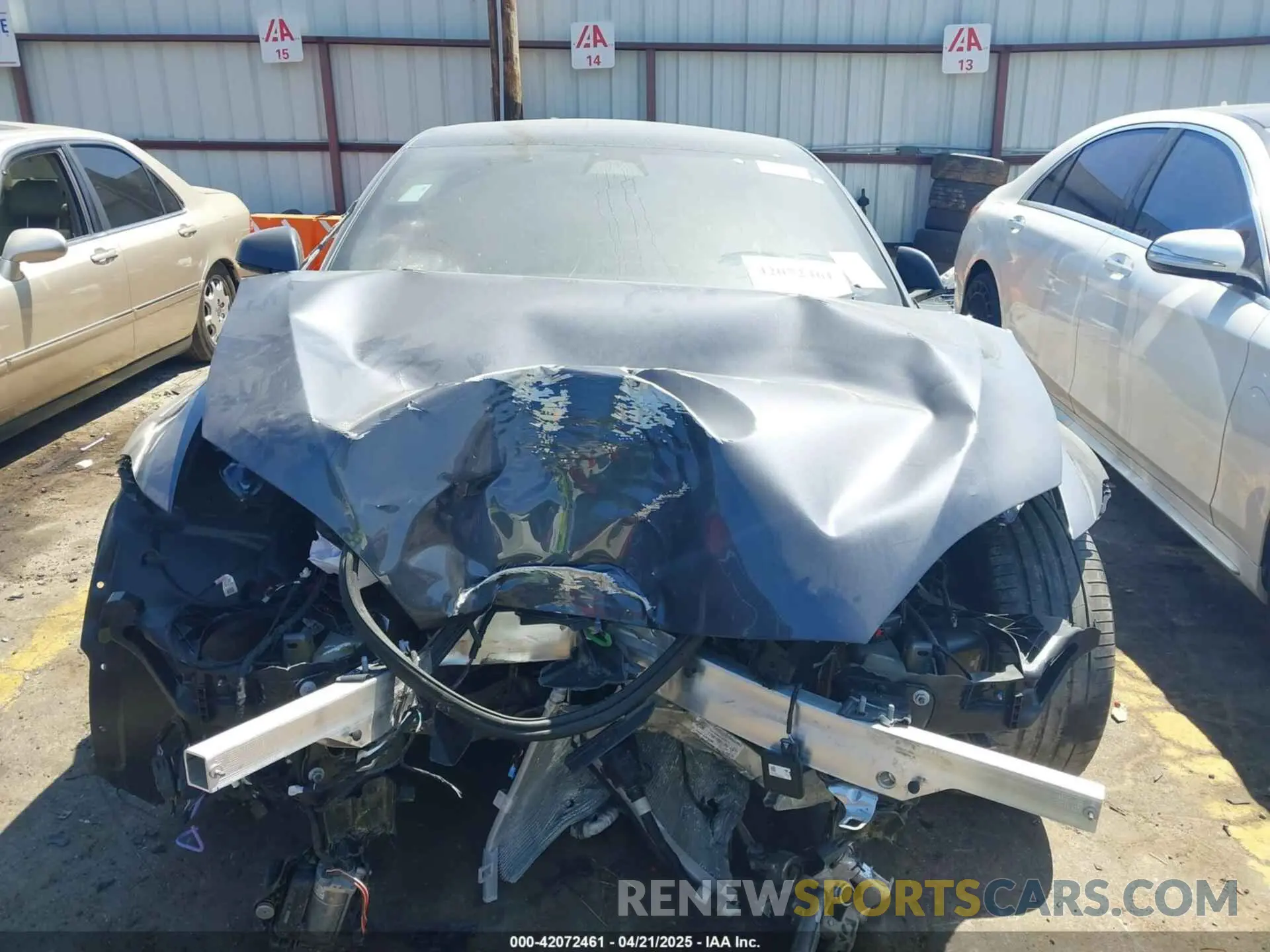 11 fotografías del automóvil dañado 5YJSA1E57PF499455 TESLA MODEL S 2023