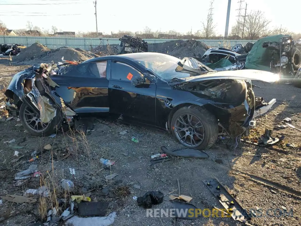 4 fotografías del automóvil dañado 5YJSA1E58PF500306 TESLA MODEL S 2023