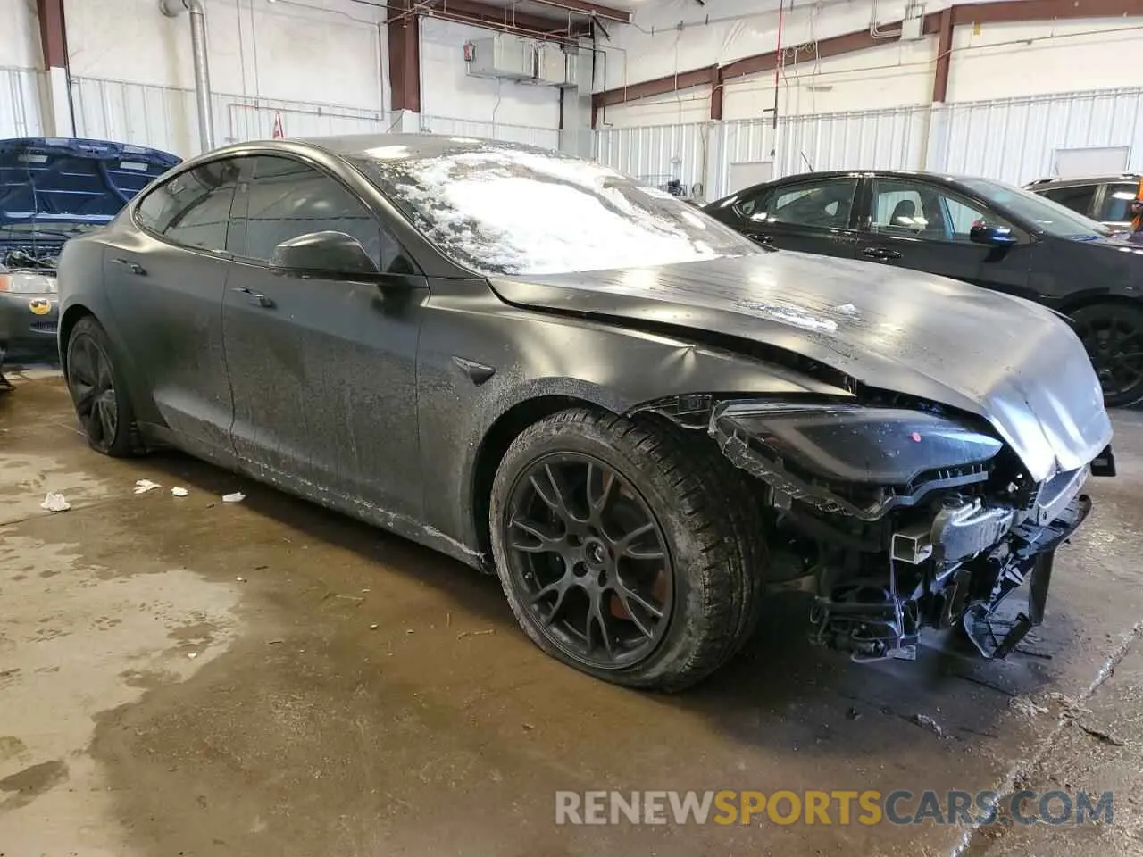 4 fotografías del automóvil dañado 5YJSA1E58PF519857 TESLA MODEL S 2023