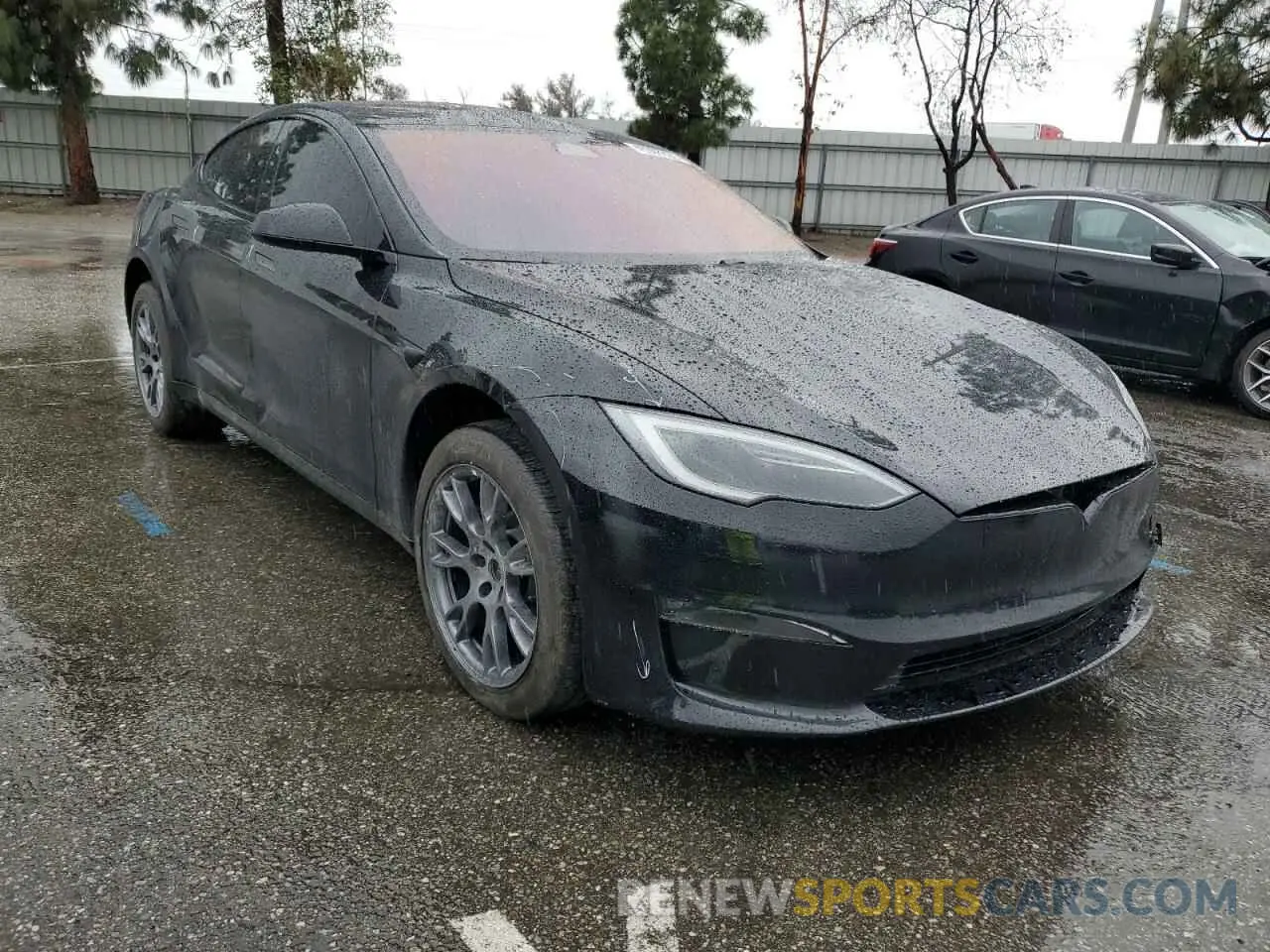4 fotografías del automóvil dañado 5YJSA1E59PF514540 TESLA MODEL S 2023