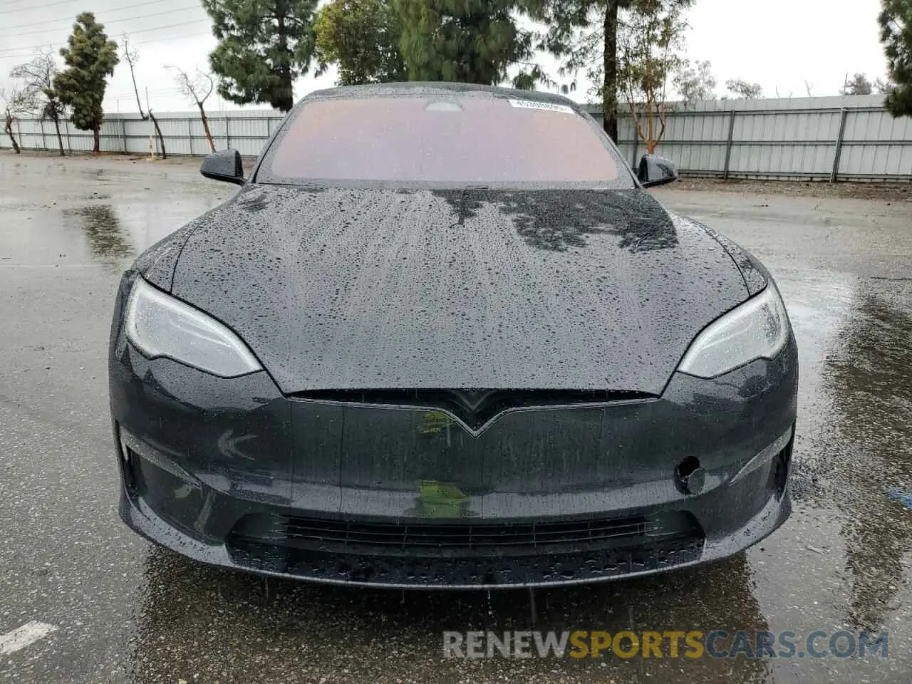 5 fotografías del automóvil dañado 5YJSA1E59PF514540 TESLA MODEL S 2023