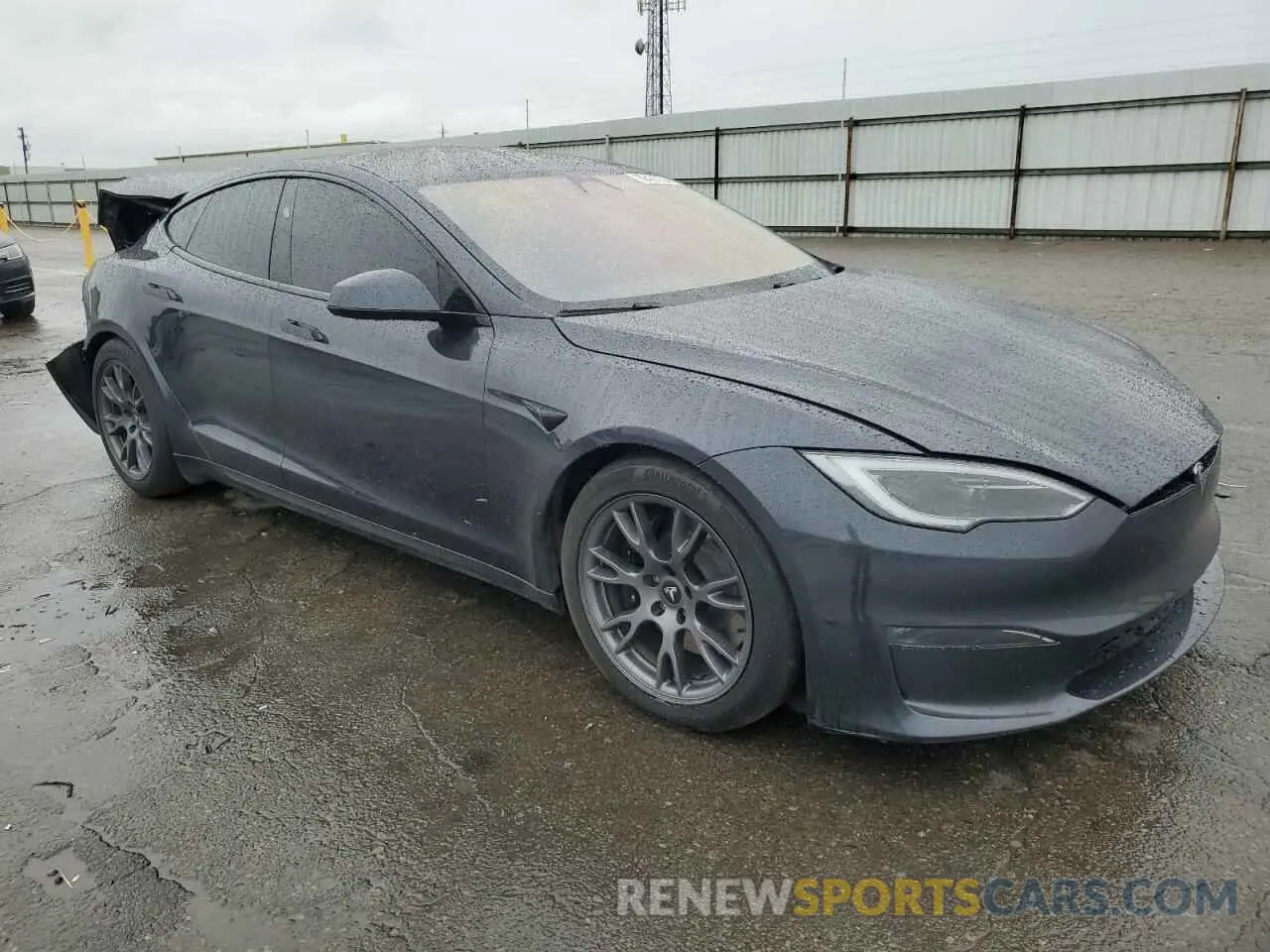 4 fotografías del automóvil dañado 5YJSA1E59PF527952 TESLA MODEL S 2023