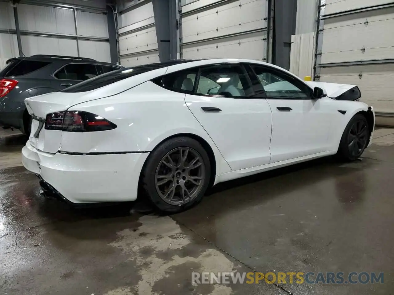 3 fotografías del automóvil dañado 5YJSA1E5XPF500758 TESLA MODEL S 2023