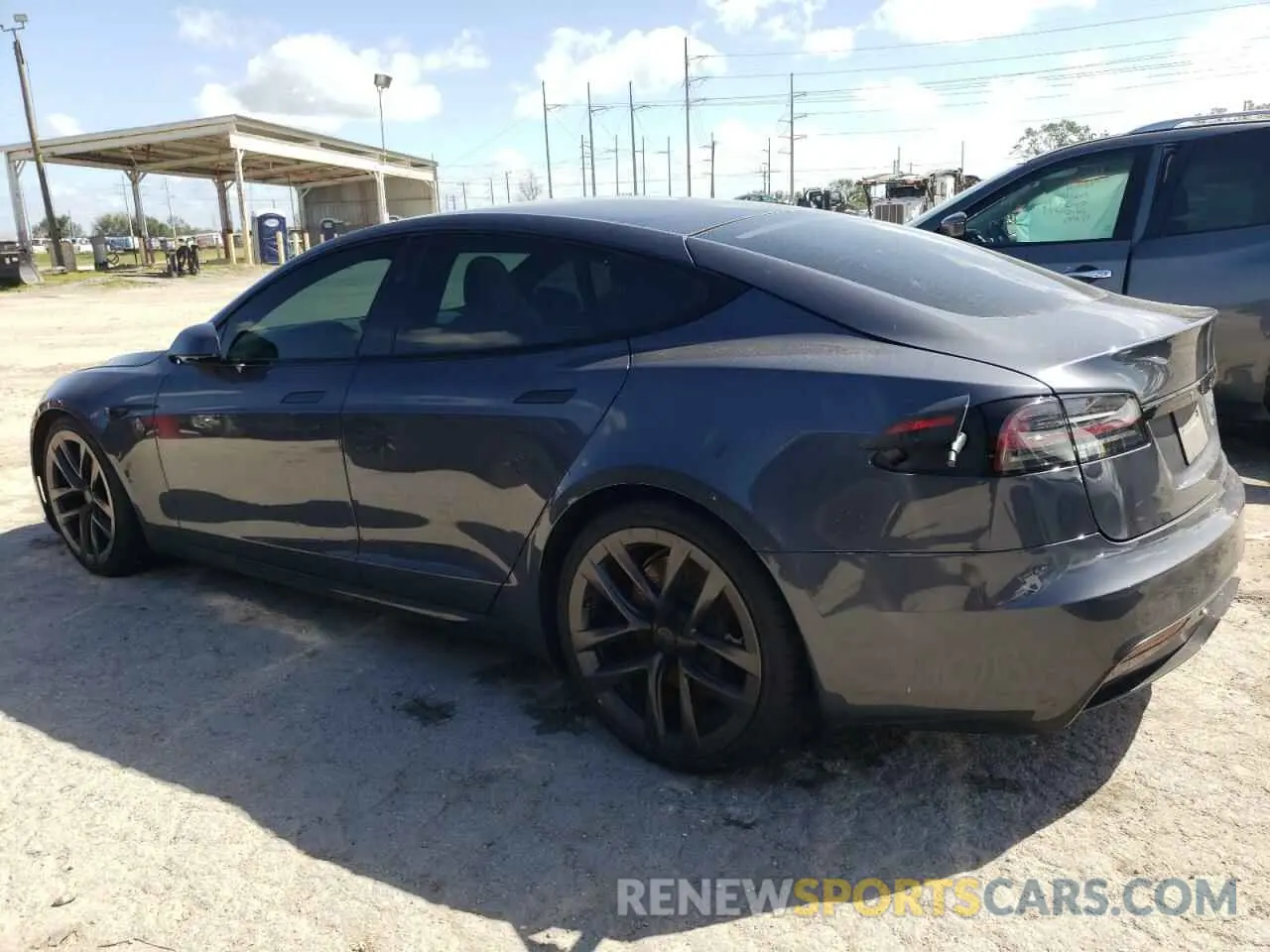 2 fotografías del automóvil dañado 5YJSA1E5XPF512330 TESLA MODEL S 2023