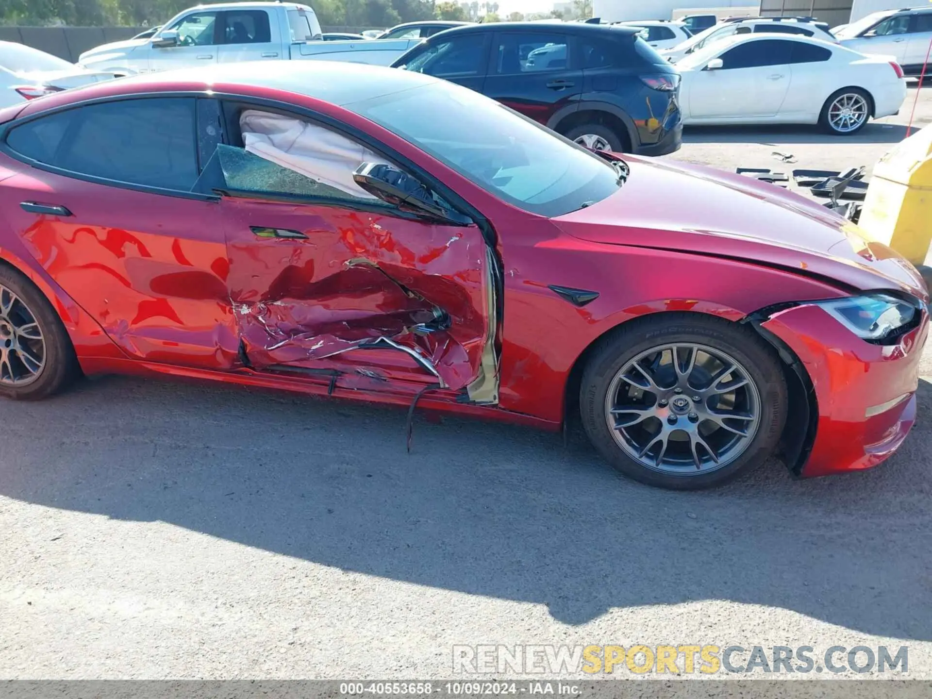 6 fotografías del automóvil dañado 5YJSA1E5XPF522145 TESLA MODEL S 2023