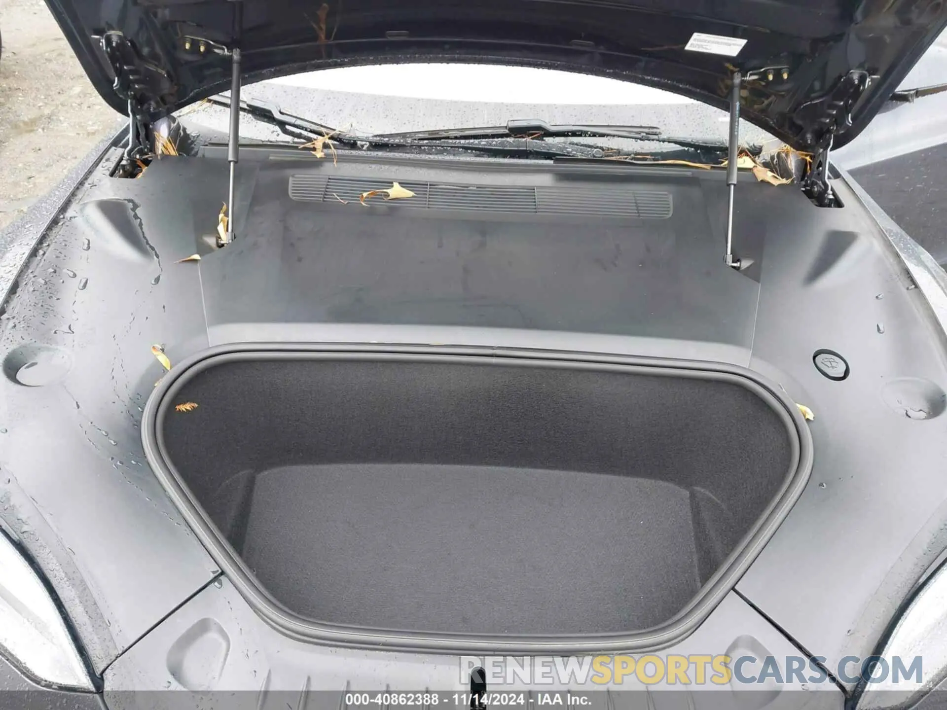 10 fotografías del automóvil dañado 5YJSA1E63PF502862 TESLA MODEL S 2023