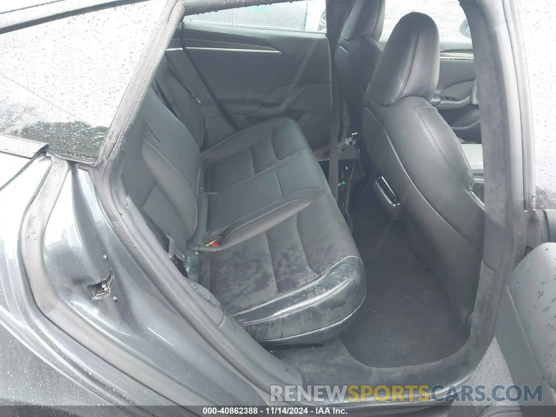 8 fotografías del automóvil dañado 5YJSA1E63PF502862 TESLA MODEL S 2023