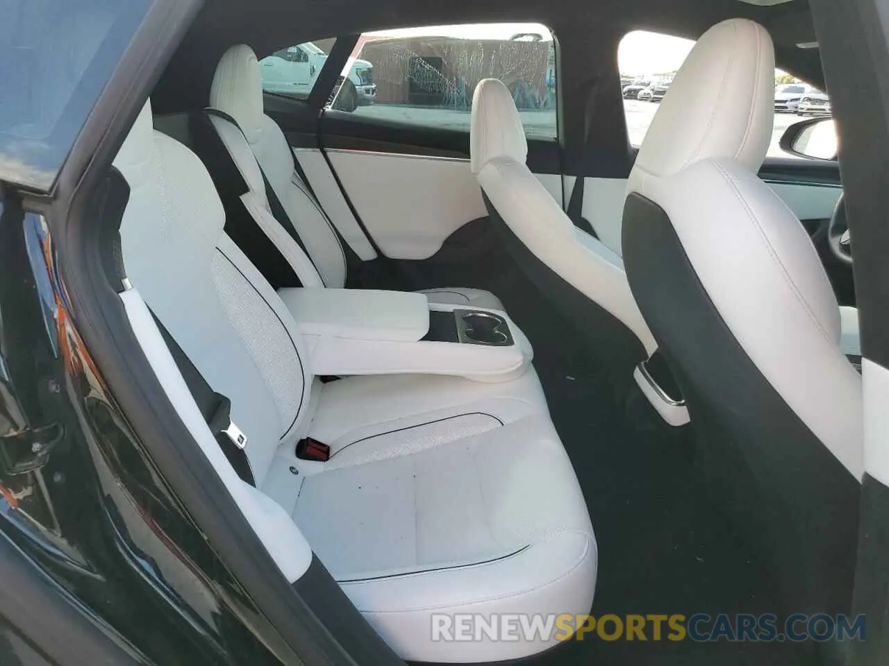 10 fotografías del automóvil dañado 5YJSA1E64PF513465 TESLA MODEL S 2023