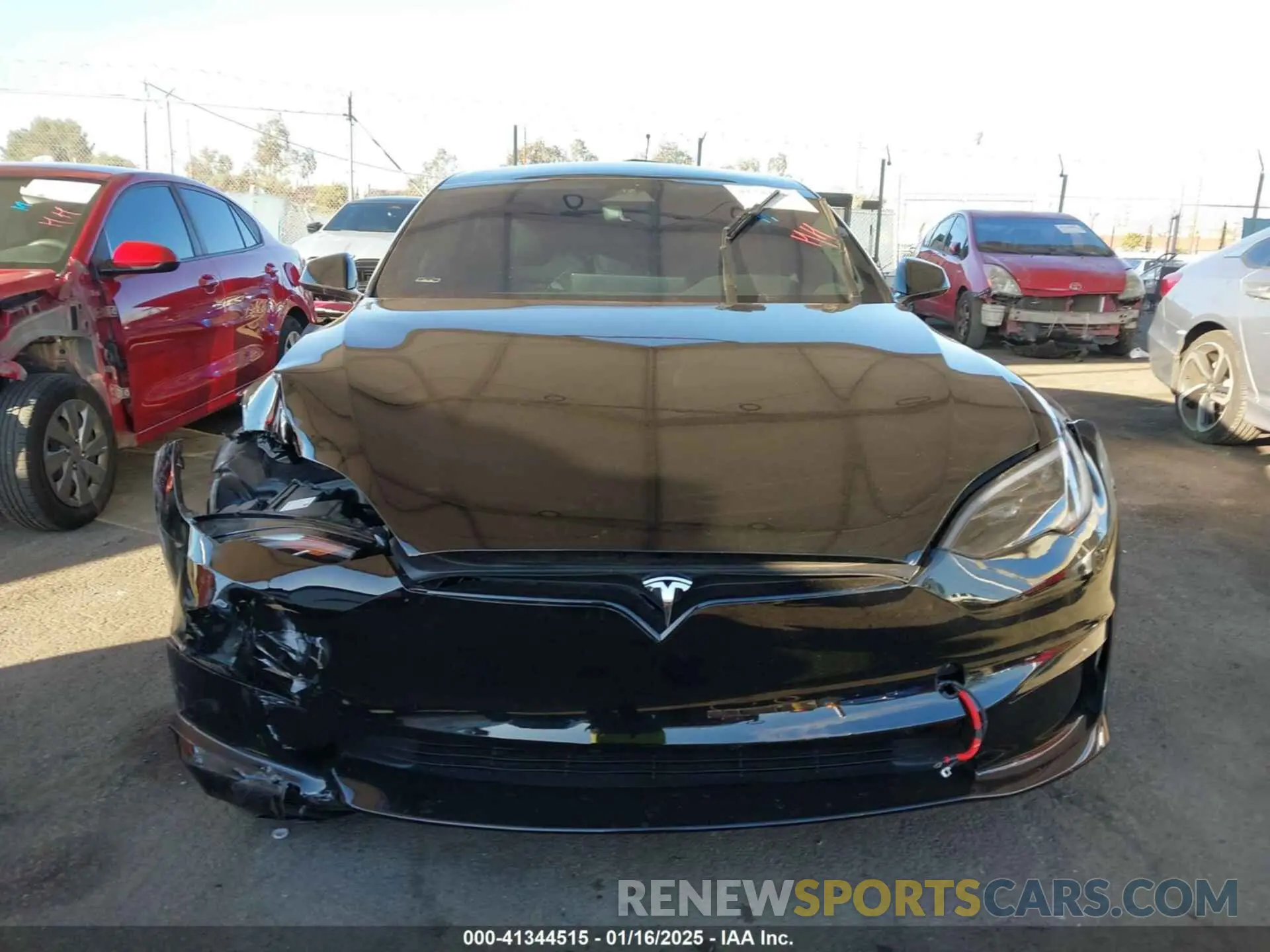 12 fotografías del automóvil dañado 5YJSA1E66PF518117 TESLA MODEL S 2023