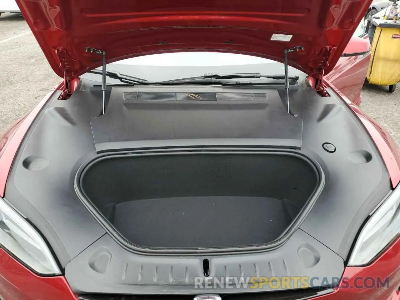 11 fotografías del automóvil dañado 5YJSA1E67PF522807 TESLA MODEL S 2023
