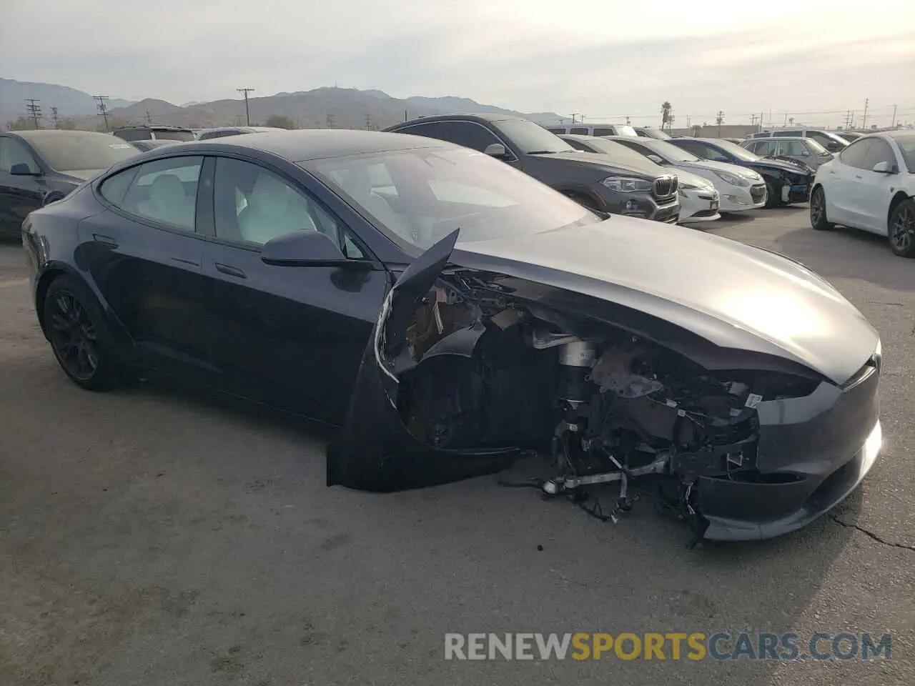 4 fotografías del automóvil dañado 5YJSA1E67PF528820 TESLA MODEL S 2023