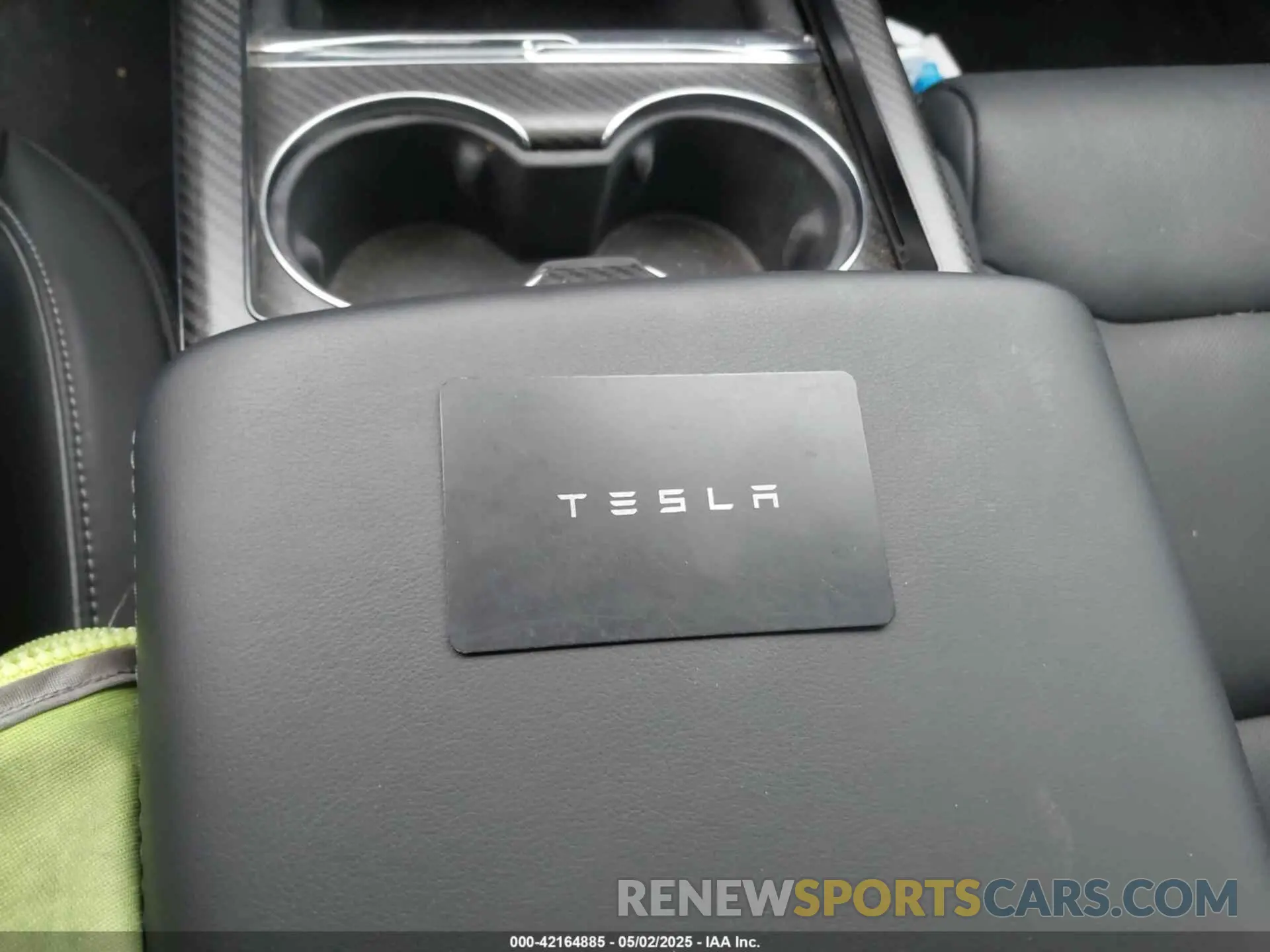 11 fotografías del automóvil dañado 5YJSA1E69PF510559 TESLA MODEL S 2023
