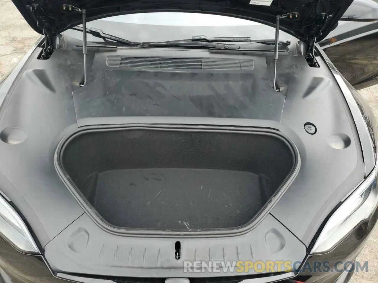 11 fotografías del automóvil dañado 5YJSA1E51RF533876 TESLA MODEL S 2024
