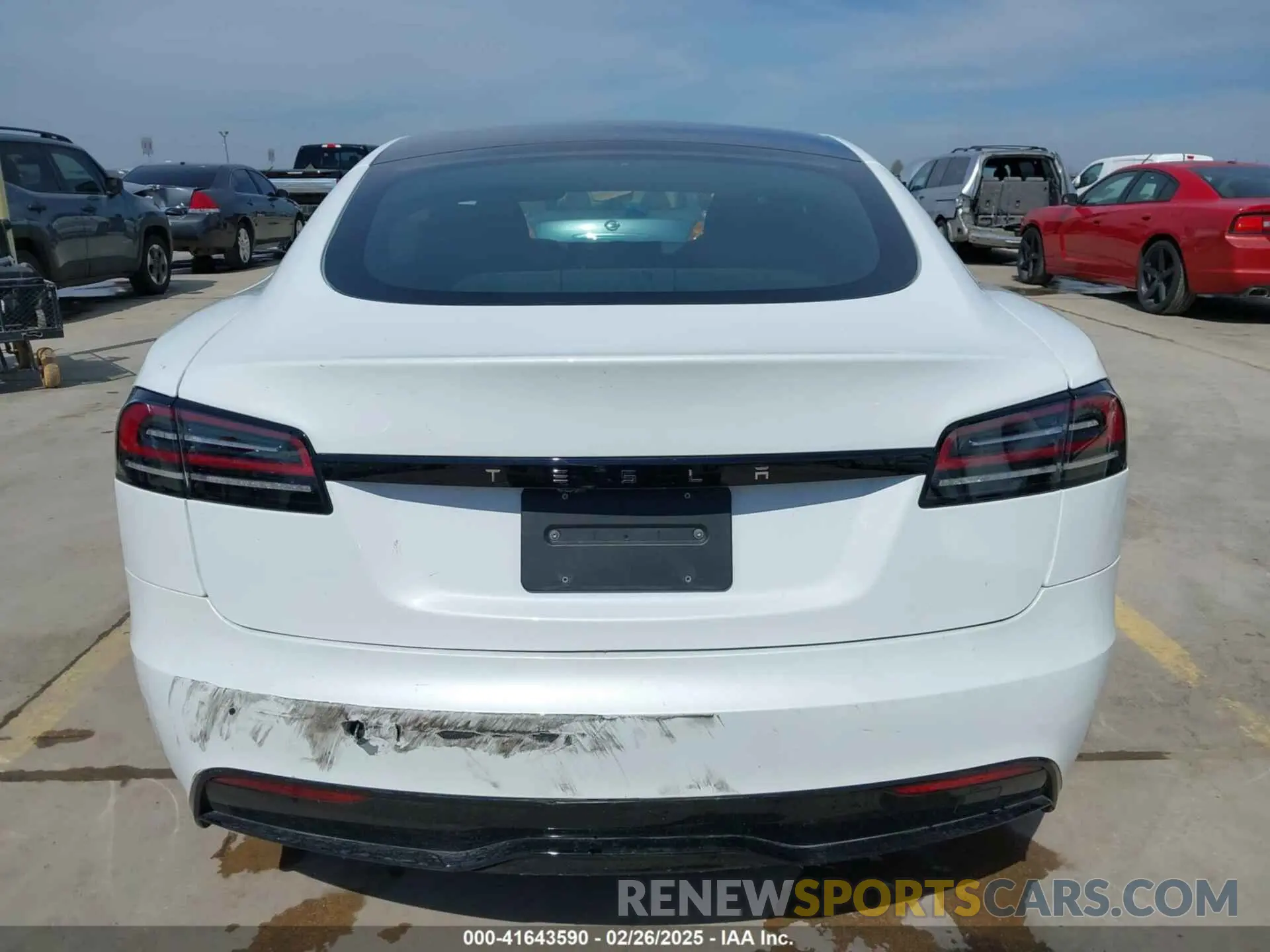 16 fotografías del automóvil dañado 5YJSA1E52RF538021 TESLA MODEL S 2024