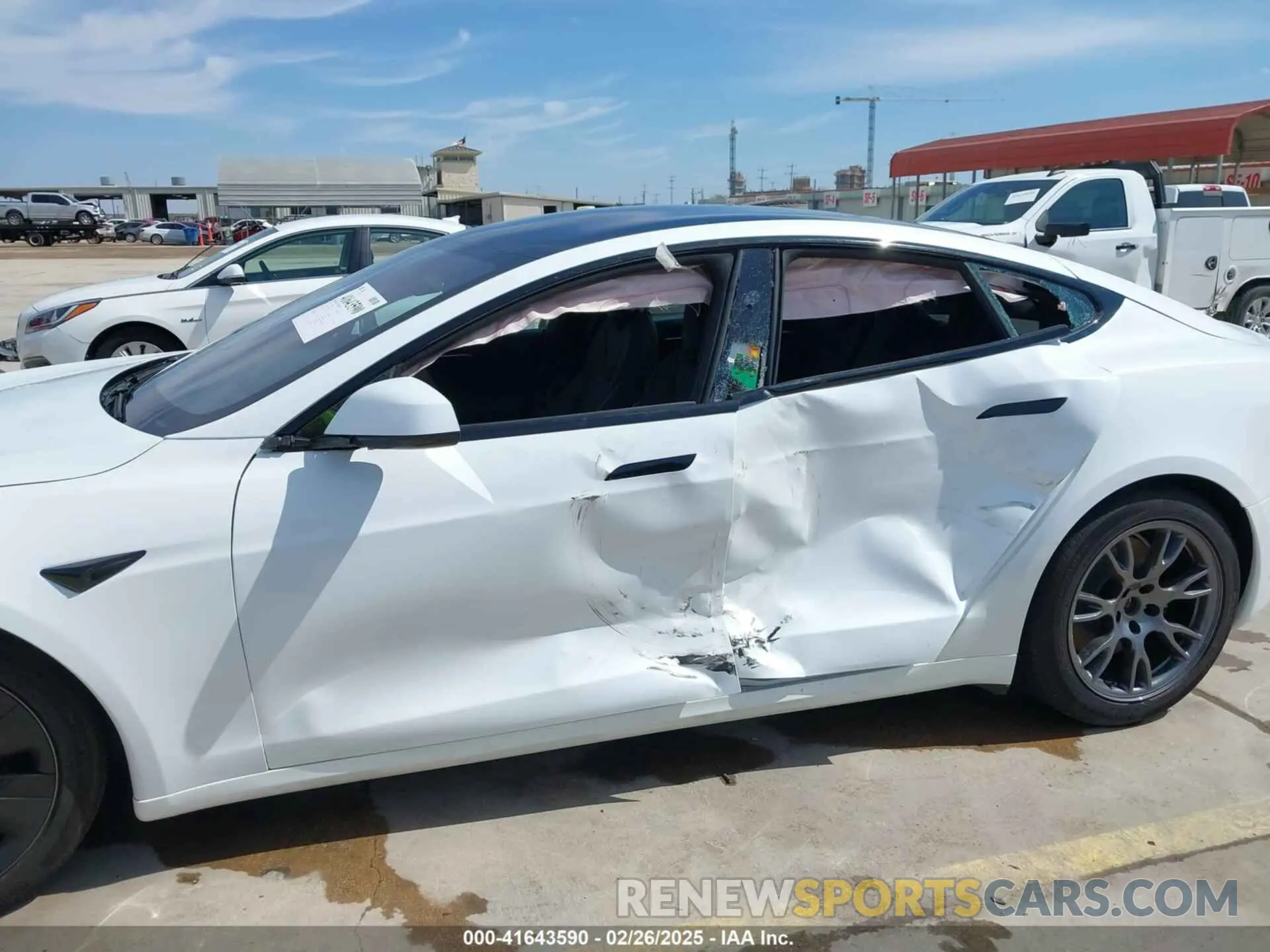 6 fotografías del automóvil dañado 5YJSA1E52RF538021 TESLA MODEL S 2024