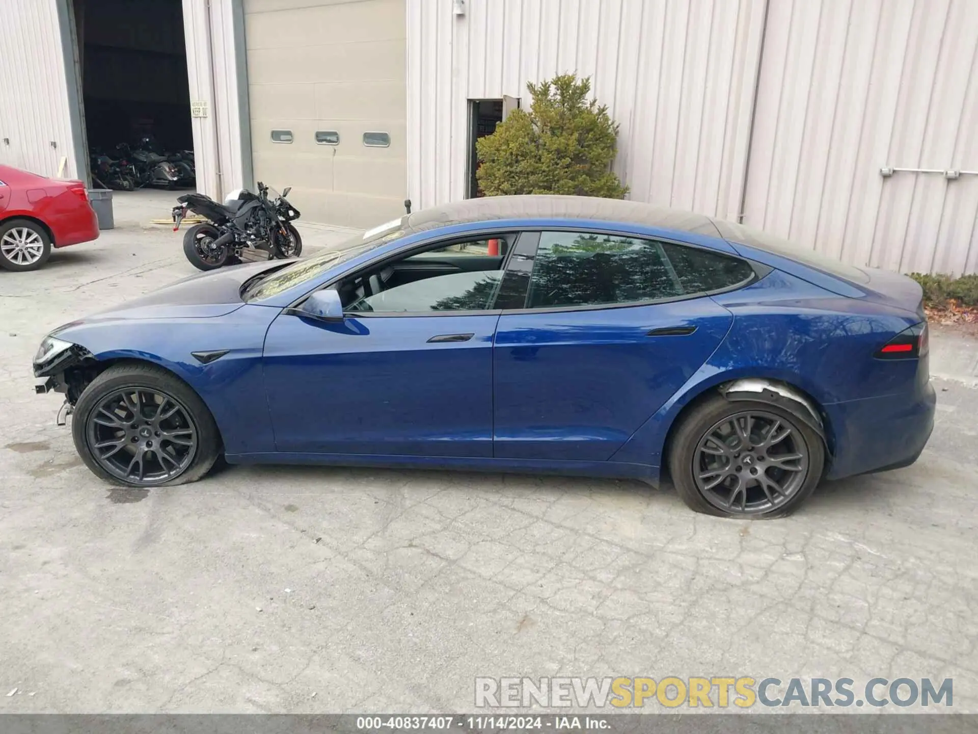 14 fotografías del automóvil dañado 5YJSA1E55RF535968 TESLA MODEL S 2024