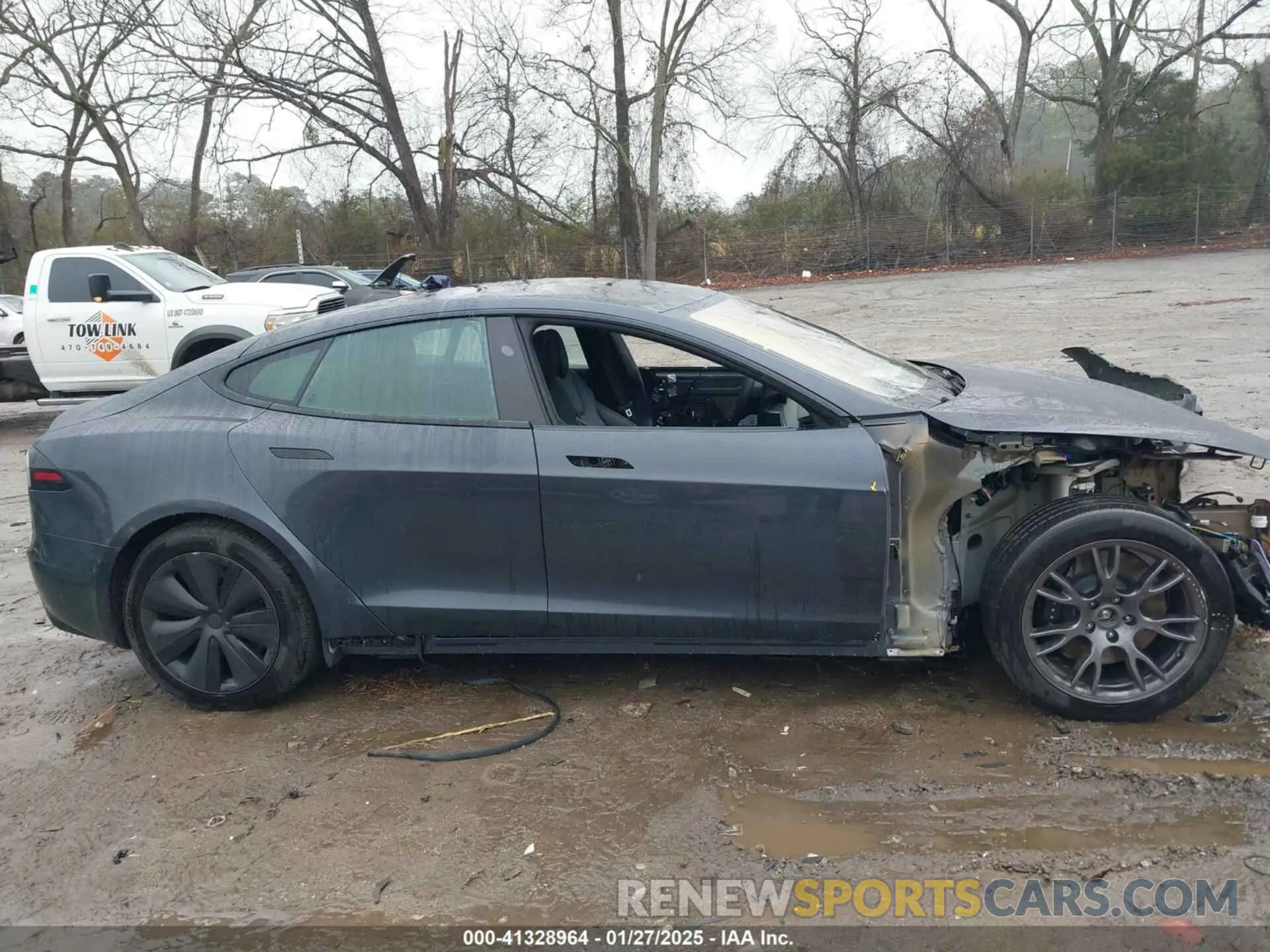 12 fotografías del automóvil dañado 5YJSA1E55RF537803 TESLA MODEL S 2024