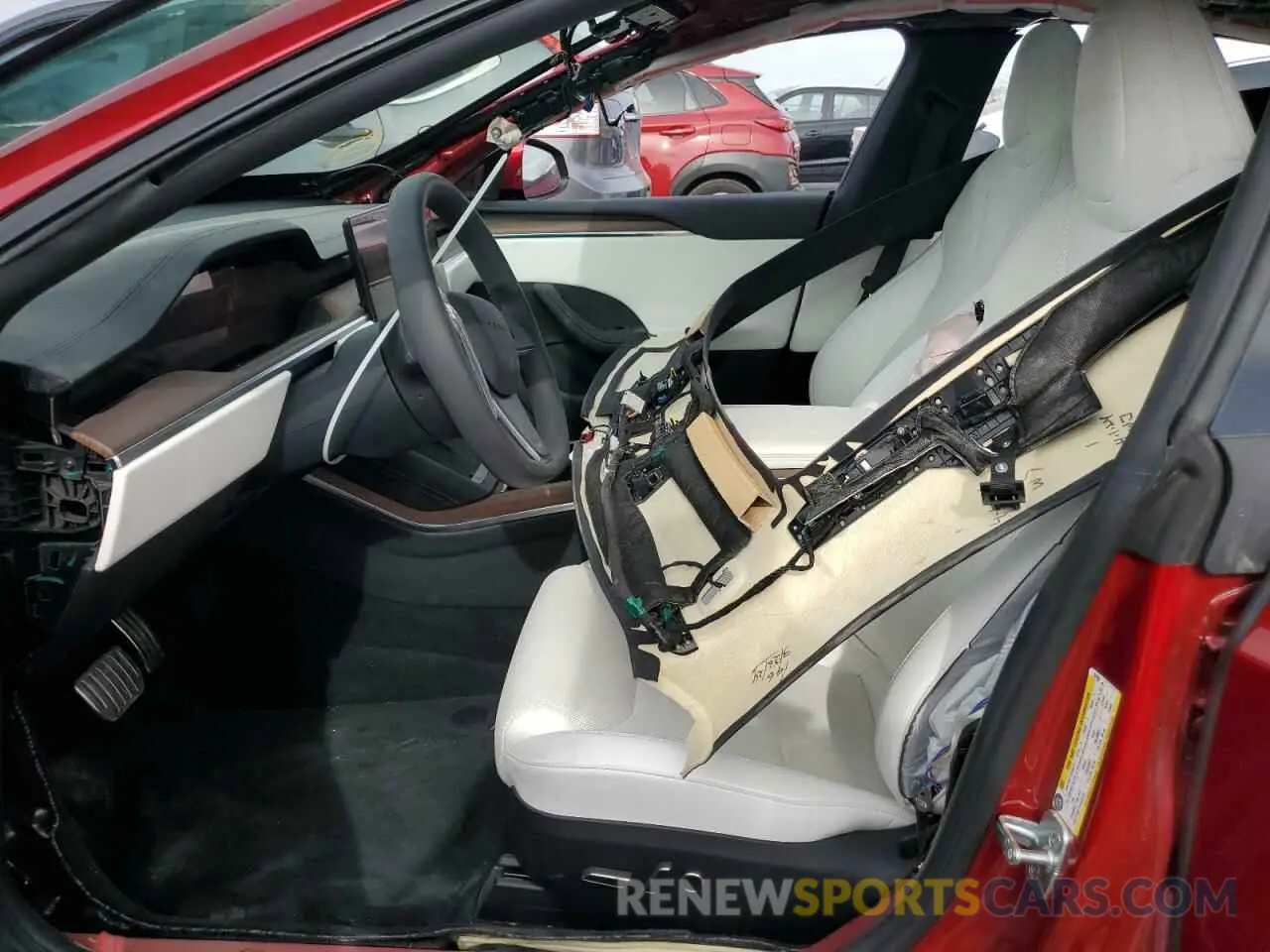 7 fotografías del automóvil dañado 5YJSA1E57RF537950 TESLA MODEL S 2024