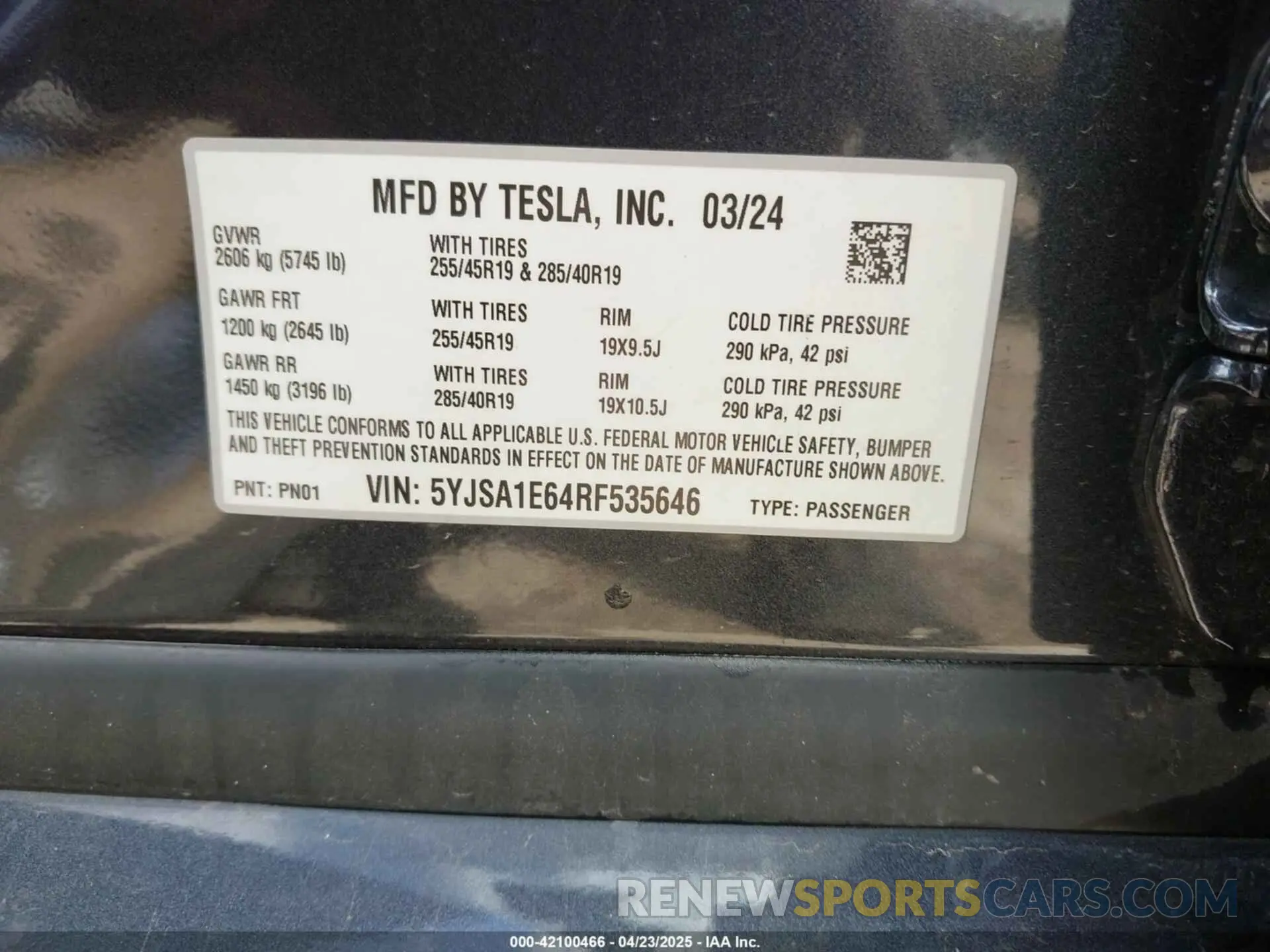 9 fotografías del automóvil dañado 5YJSA1E64RF535646 TESLA MODEL S 2024