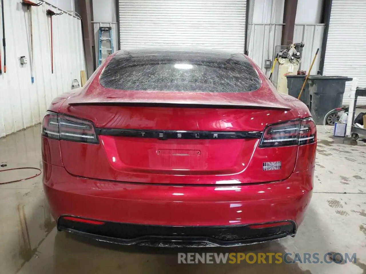 6 fotografías del automóvil dañado 5YJSA1E66RF538449 TESLA MODEL S 2024