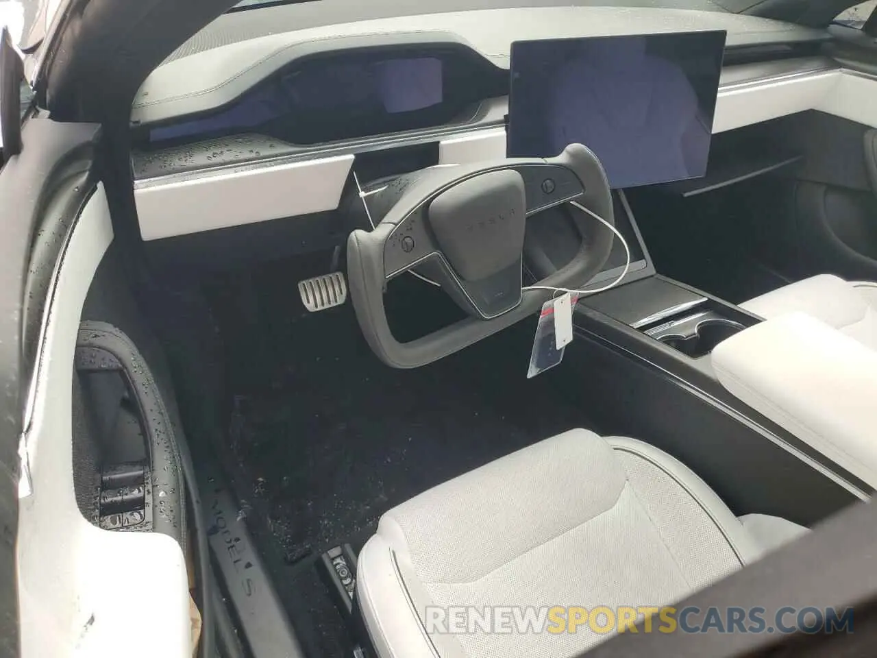 8 fotografías del automóvil dañado 5YJSA1E67RF533518 TESLA MODEL S 2024