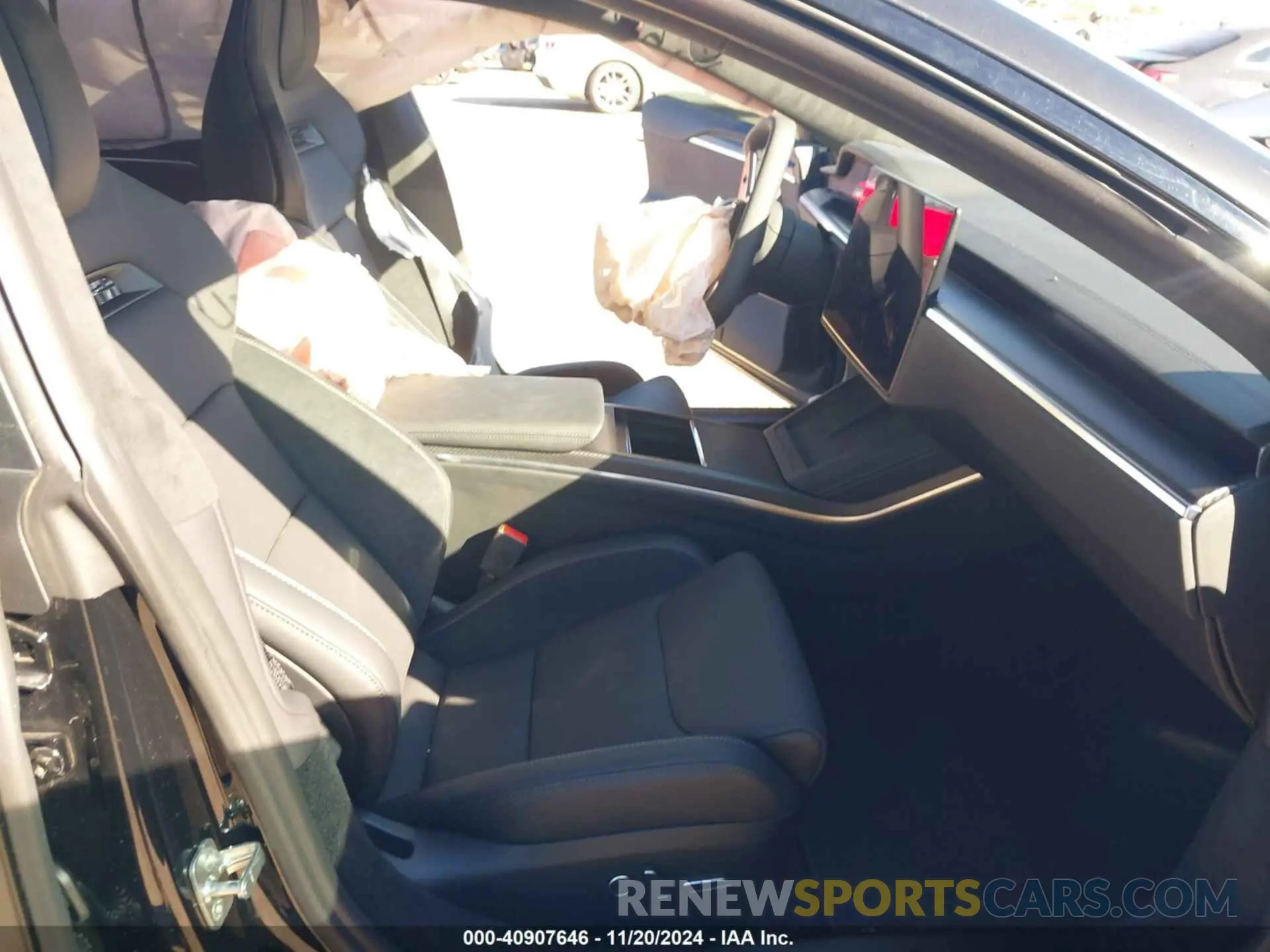 5 fotografías del automóvil dañado 5YJSA1E69RF544911 TESLA MODEL S 2024