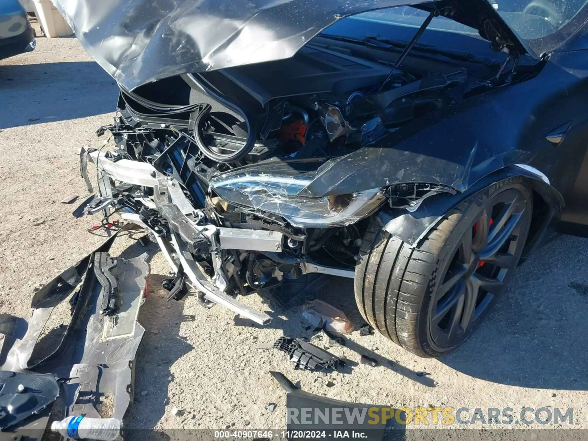 6 fotografías del automóvil dañado 5YJSA1E69RF544911 TESLA MODEL S 2024