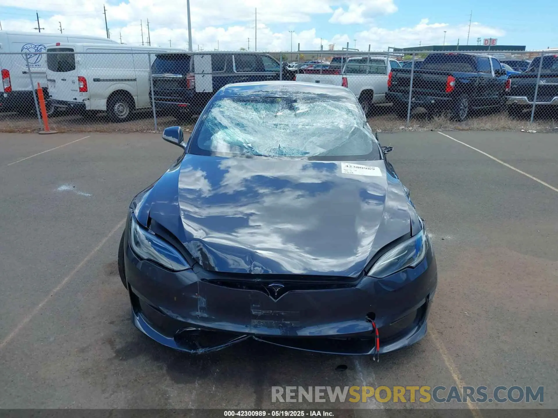 12 fotografías del automóvil dañado 5YJSA1E51SF548612 TESLA MODEL S 2025
