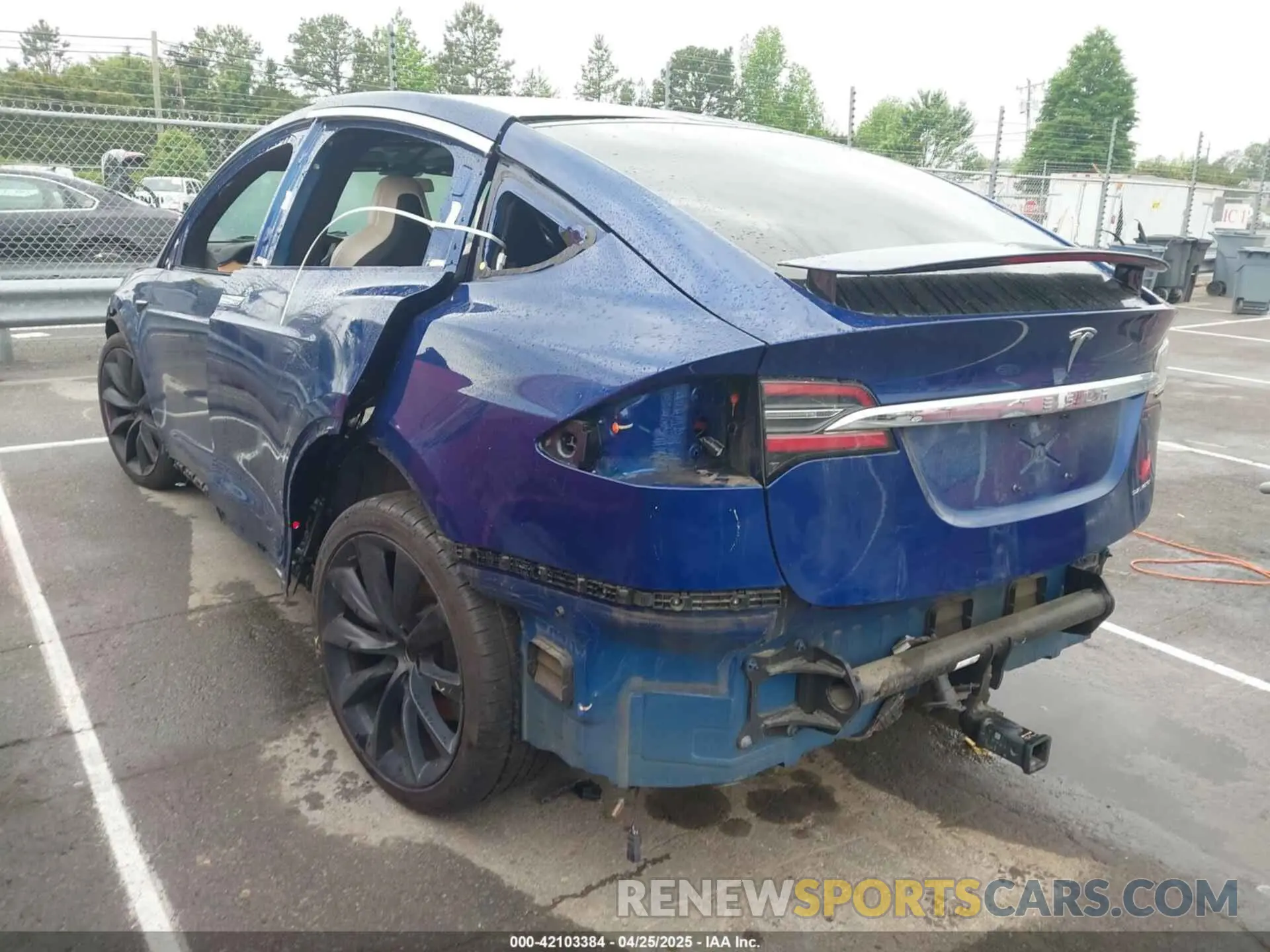 3 fotografías del automóvil dañado 5YJXCAE21KF196699 TESLA MODEL X 2019