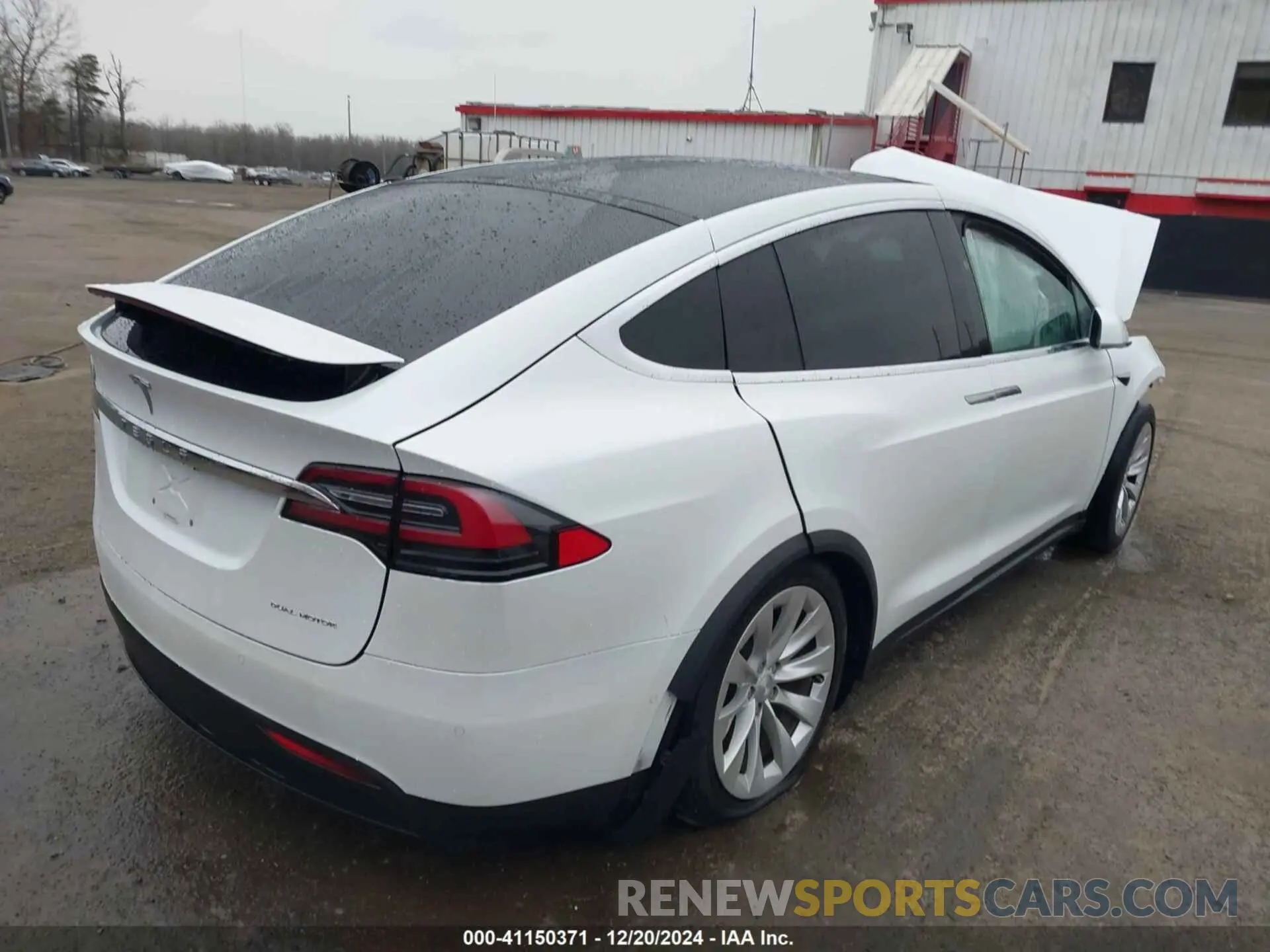 4 fotografías del automóvil dañado 5YJXCAE22KF185128 TESLA MODEL X 2019