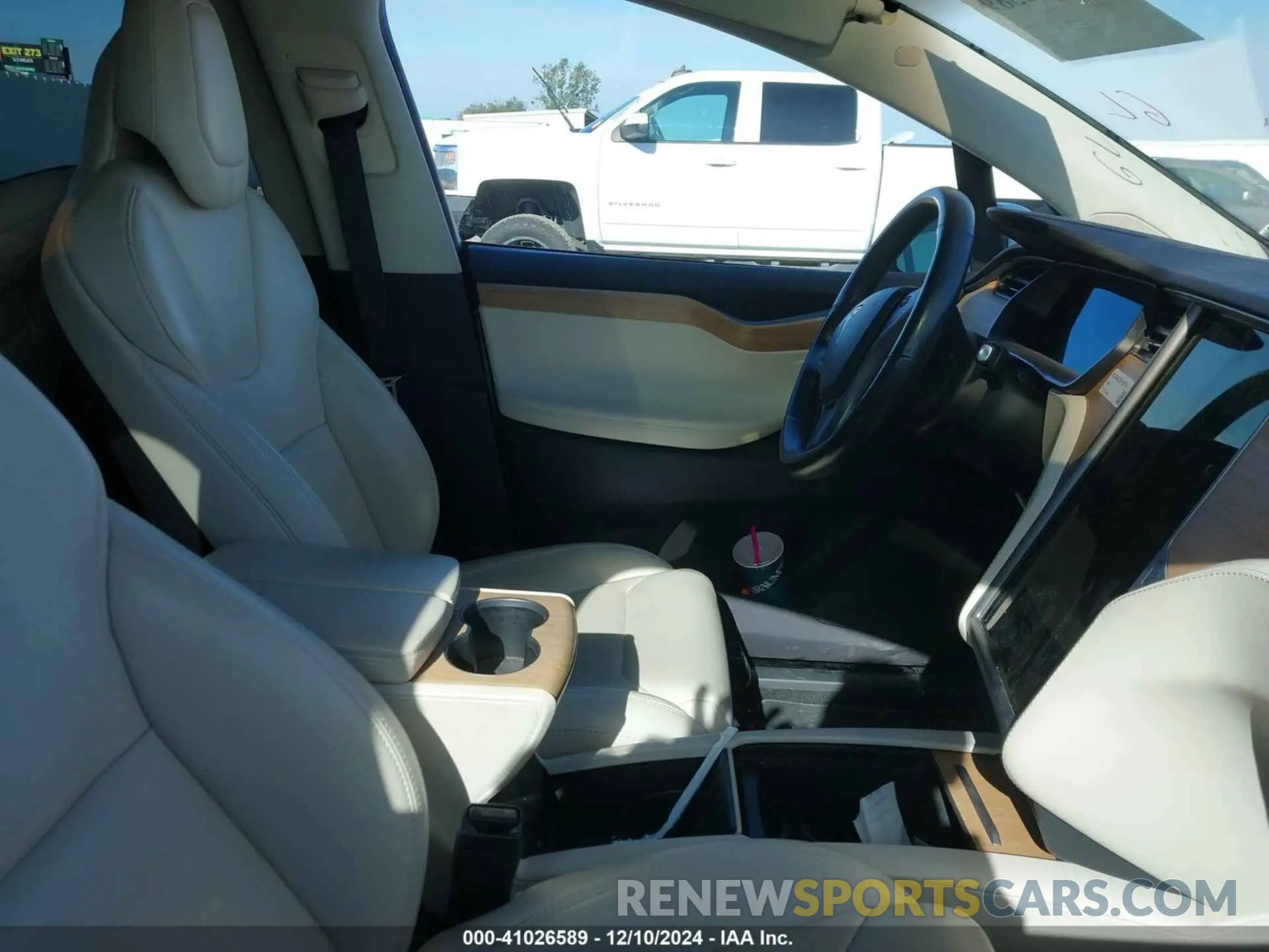 5 fotografías del automóvil dañado 5YJXCAE26KF185794 TESLA MODEL X 2019