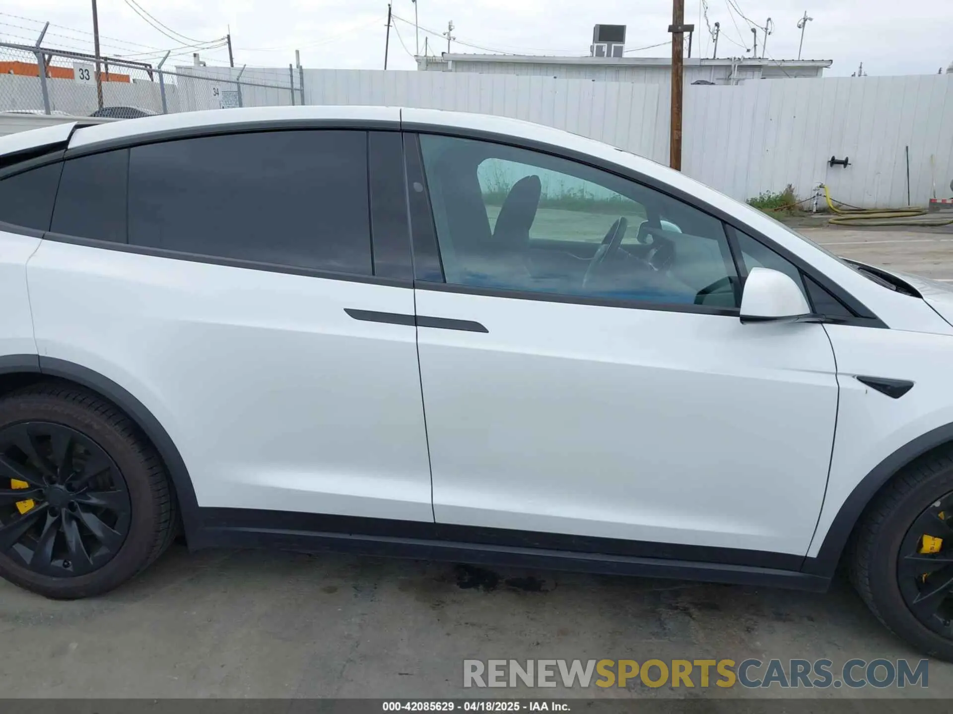 13 fotografías del automóvil dañado 5YJXCAE26KF211620 TESLA MODEL X 2019