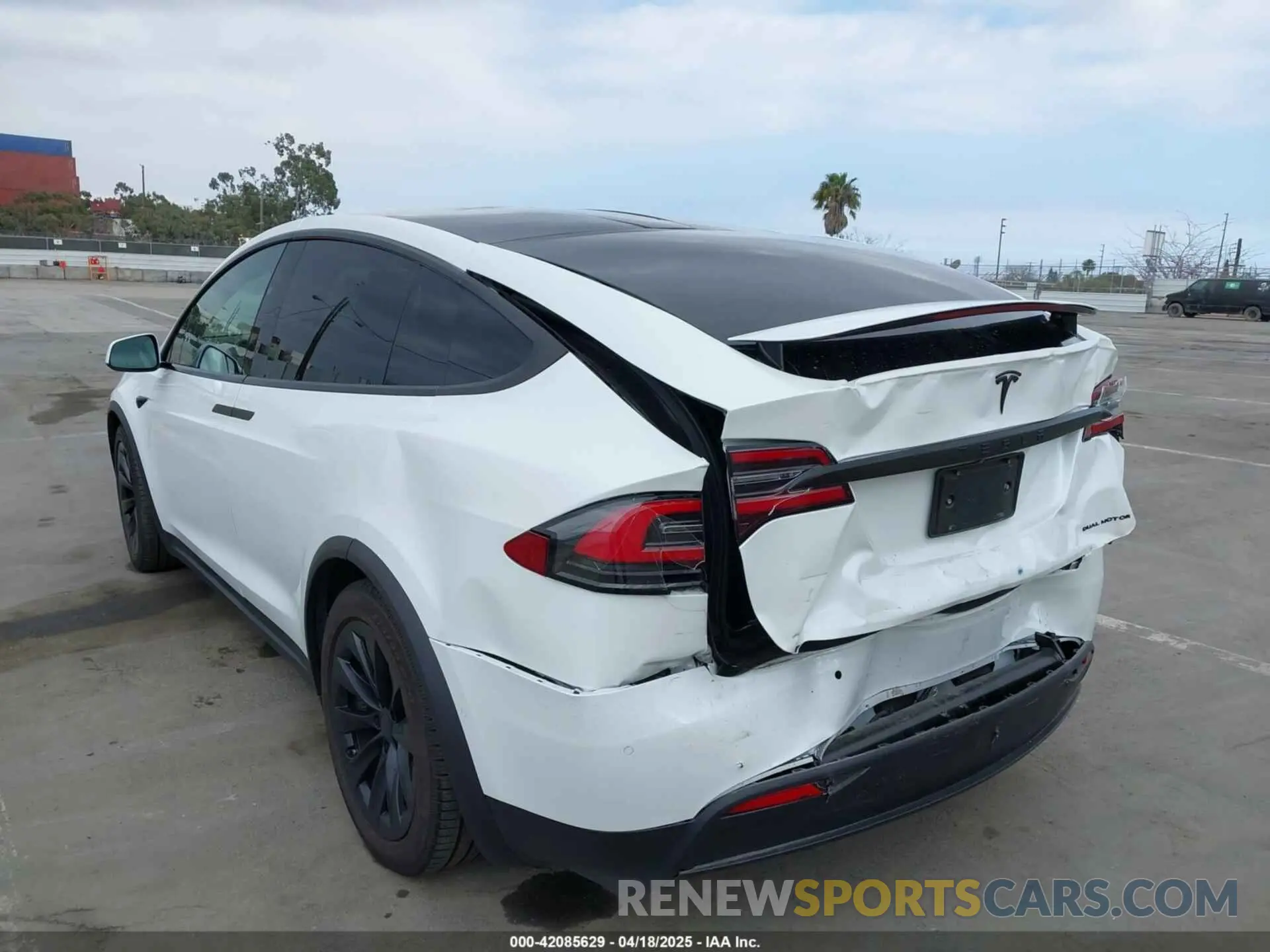 6 fotografías del automóvil dañado 5YJXCAE26KF211620 TESLA MODEL X 2019