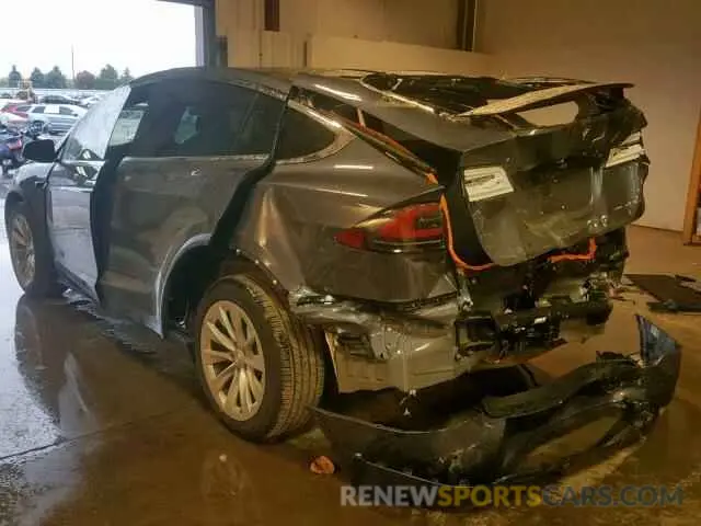 3 fotografías del automóvil dañado 5YJXCAE29KF181903 TESLA MODEL X 2019