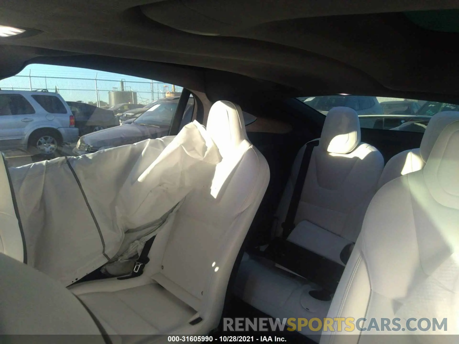 8 fotografías del automóvil dañado 5YJXCBE20KF191029 TESLA MODEL X 2019