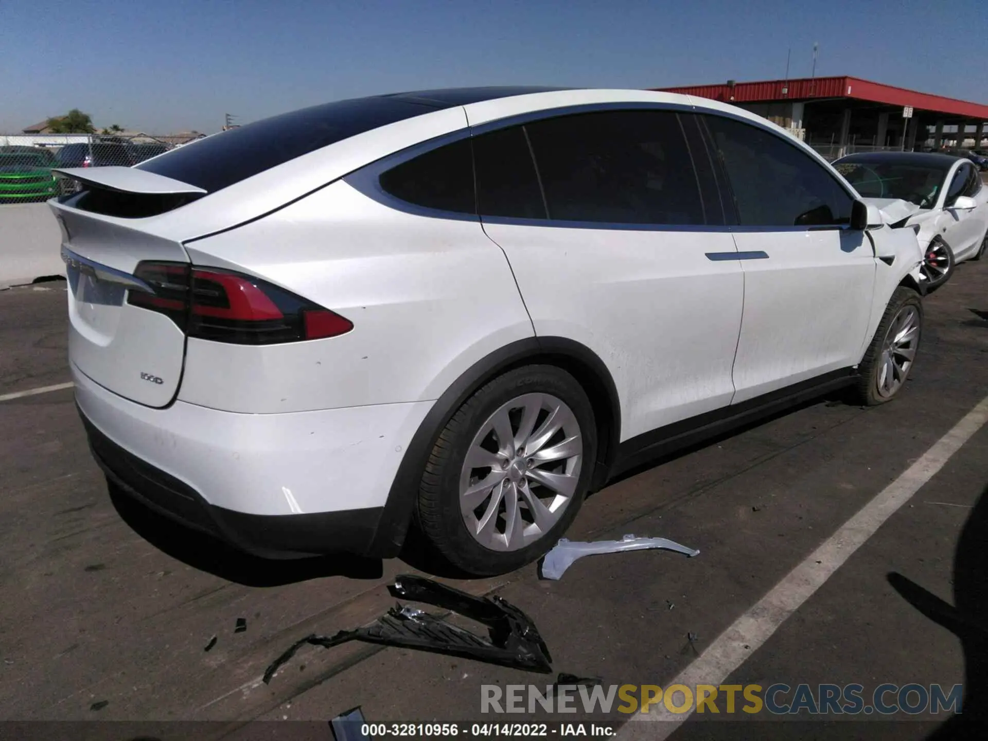 4 fotografías del automóvil dañado 5YJXCBE22KF140356 TESLA MODEL X 2019