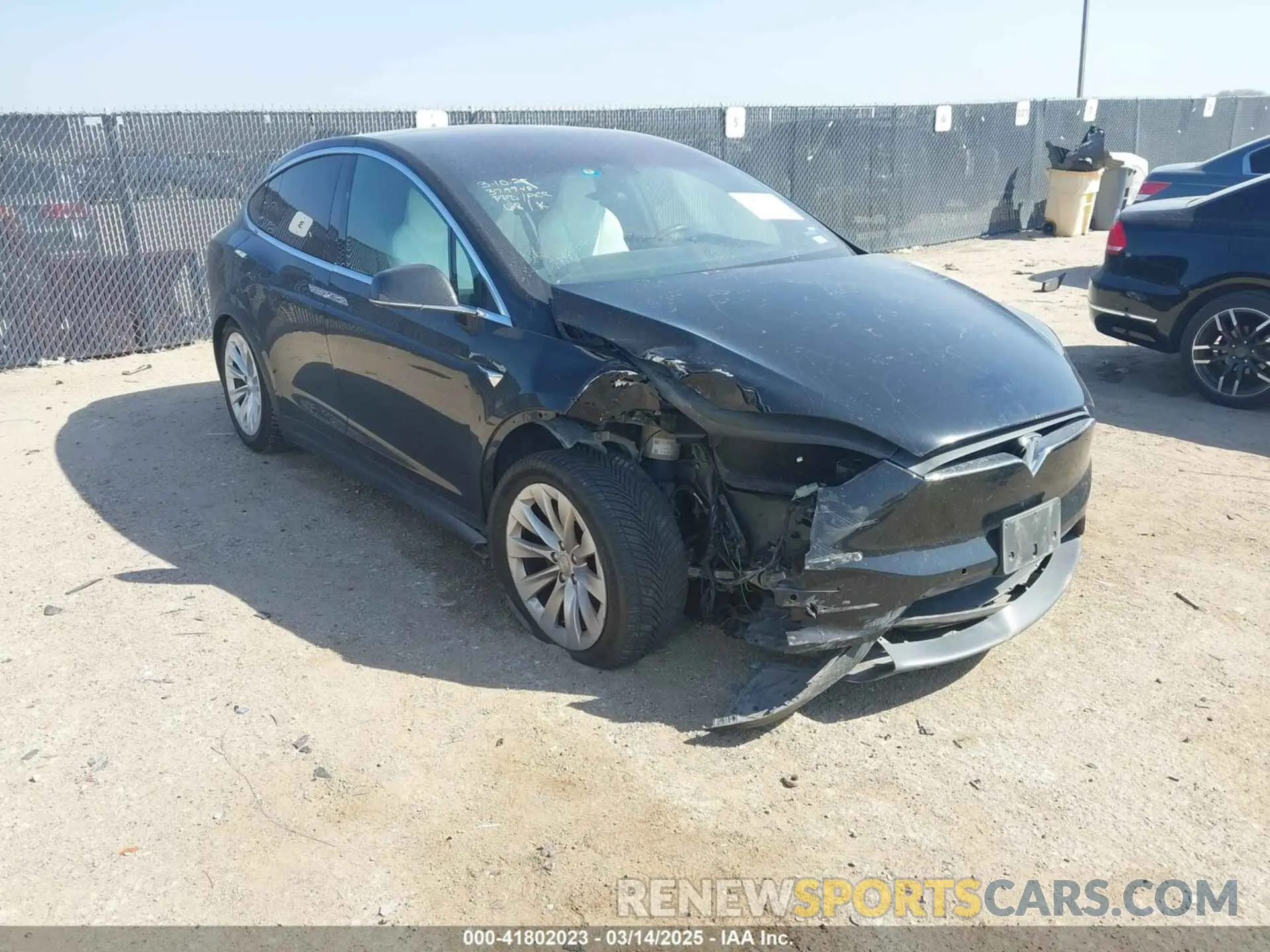 1 fotografías del automóvil dañado 5YJXCBE22KF184504 TESLA MODEL X 2019